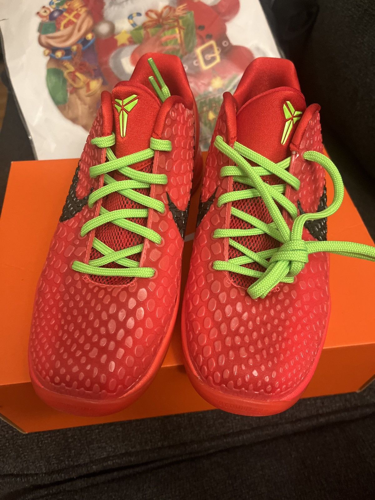 Nike Reverse grinches Kobe’s | Grailed