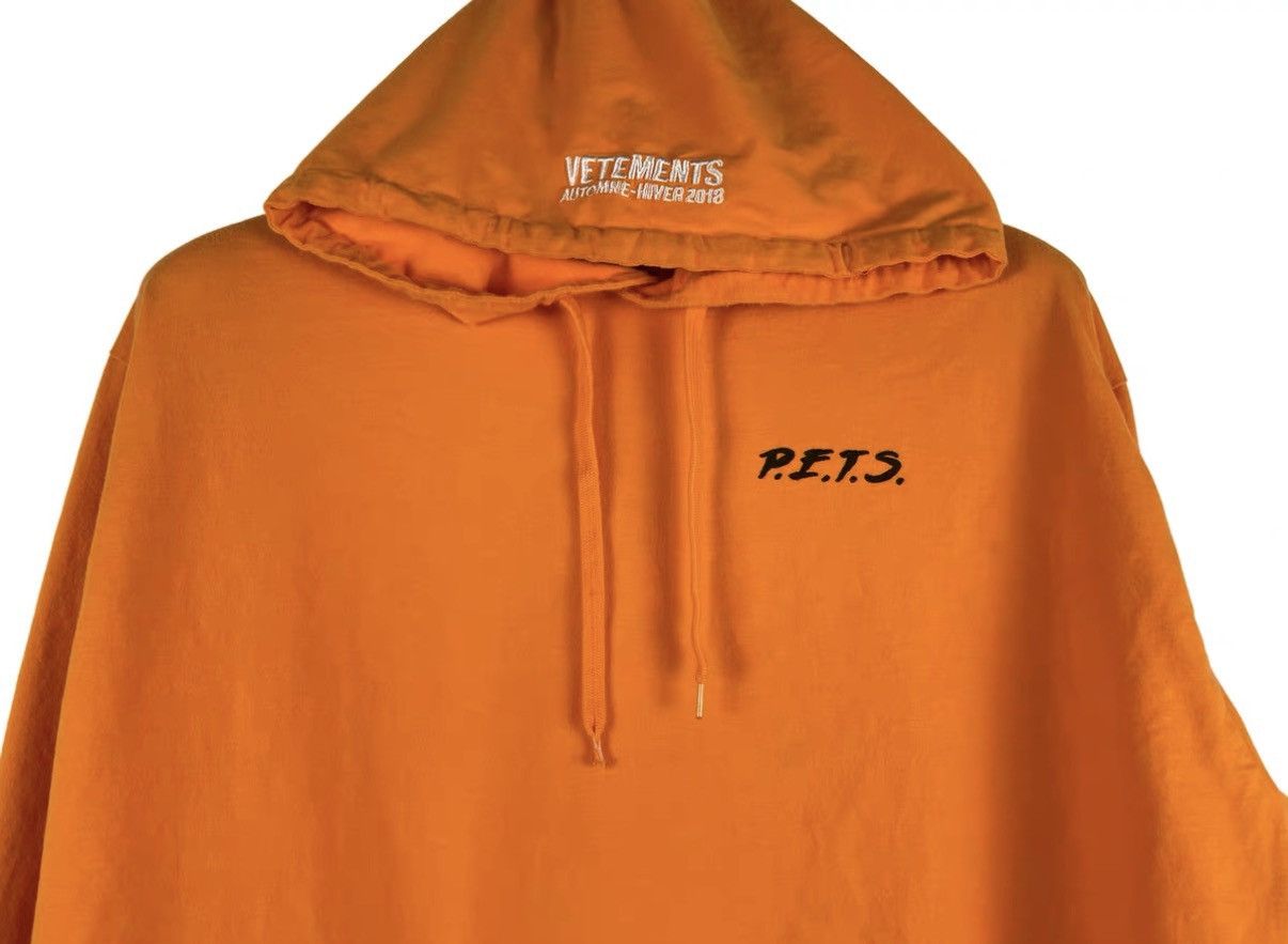 Vetements Vetements P.E.T.S SS18 Oversized Extreme Sleeve Hoodie J31 Size US S / EU 44-46 / 1 - 3 Thumbnail