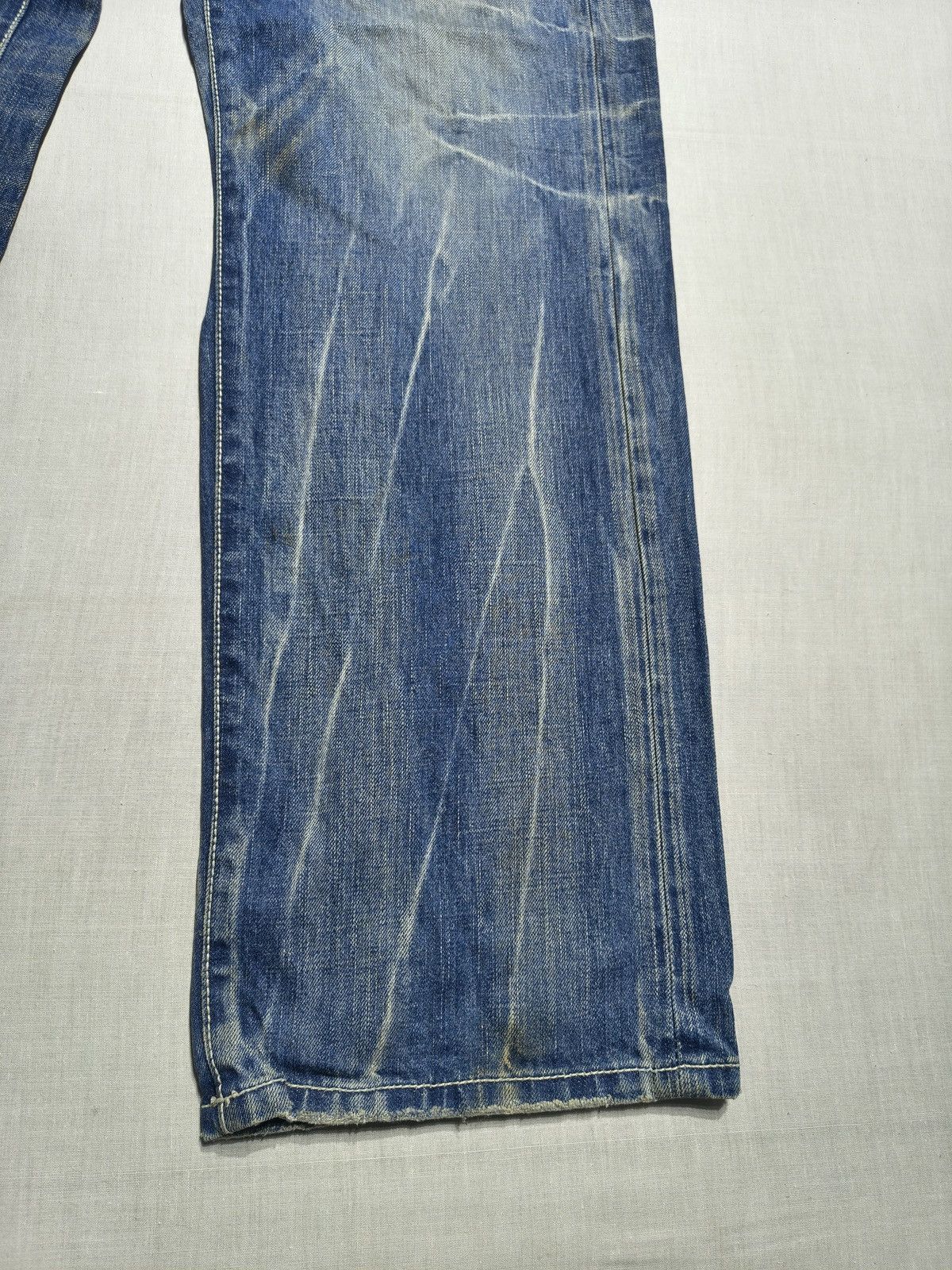 Japanese Brand Big Train Koi Fish Gold Embroidery y2k jeans (047) Size US 36 / EU 52 - 9 Thumbnail