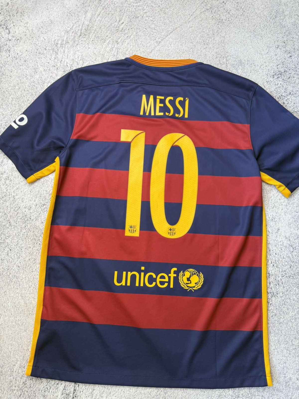 FC BARCELONA SPAIN 2016 HOME FOOTBALL SHIRT JERSEY #10 Messi