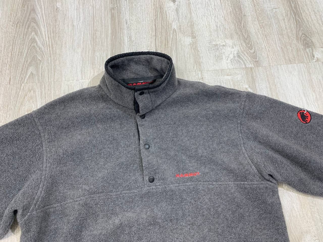 Vintage Mens vintage fleece jacket Mammut Size M Size US M / EU 48-50 / 2 - 3 Thumbnail