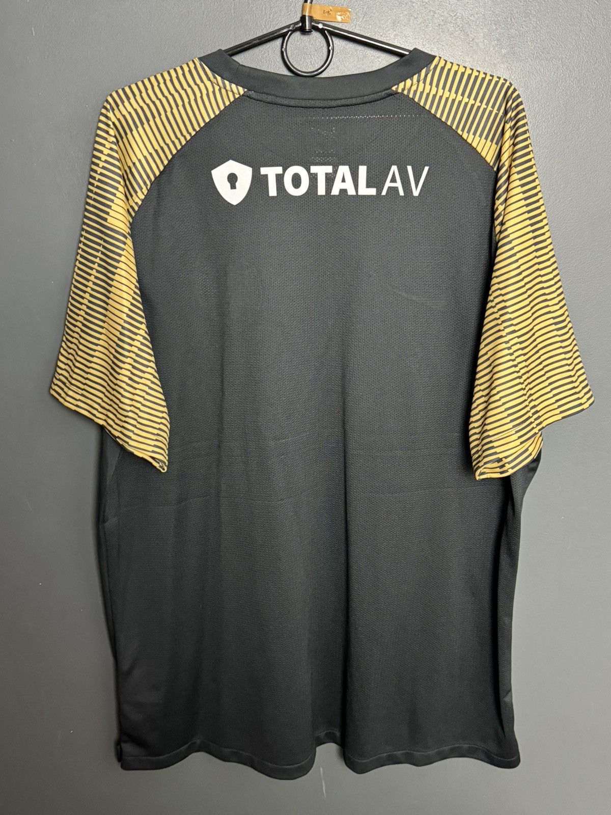 Nike Portsmouth 22/23 Away Football Jersey Size US XXL / EU 58 / 5 - 2 Thumbnail