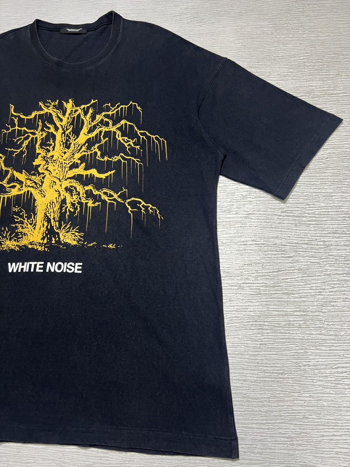 Undercover Undercover - SS 18 - White Noise - The Melt Jacksons T-Shirt Size US M / EU 48-50 / 2 - 5 Thumbnail