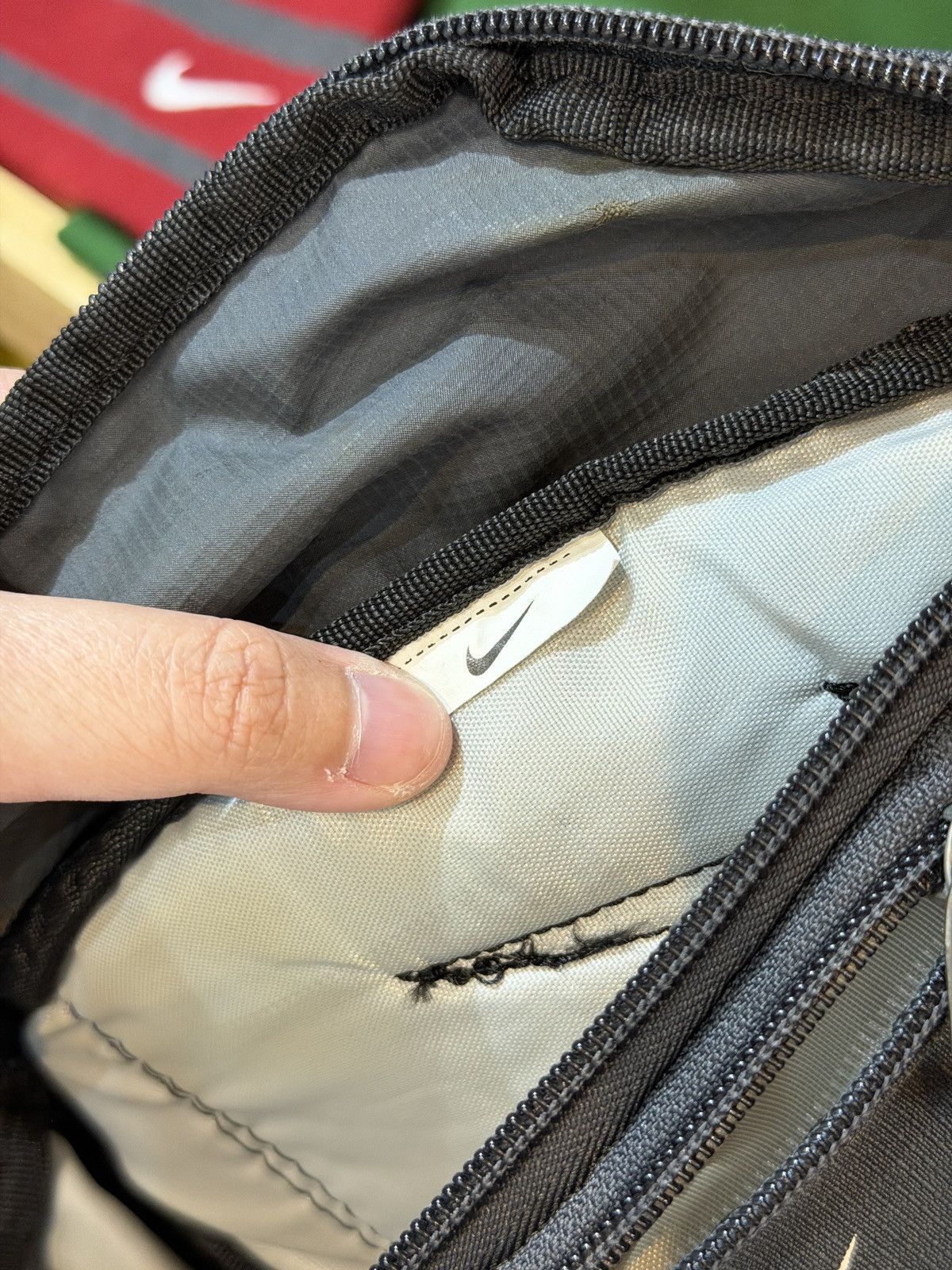 Nike Vintage Nike Swoosh 90's Belt Bag Size ONE SIZE - 9 Thumbnail