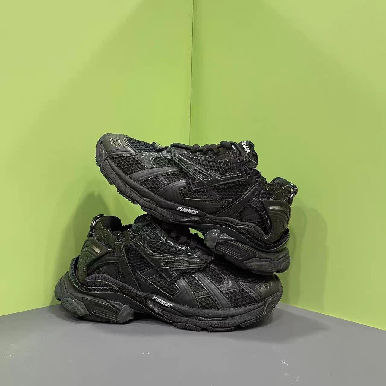Balenciaga Balenciaga Runner Sneakers K15 Size US 7 / IT 37 - 4 Thumbnail