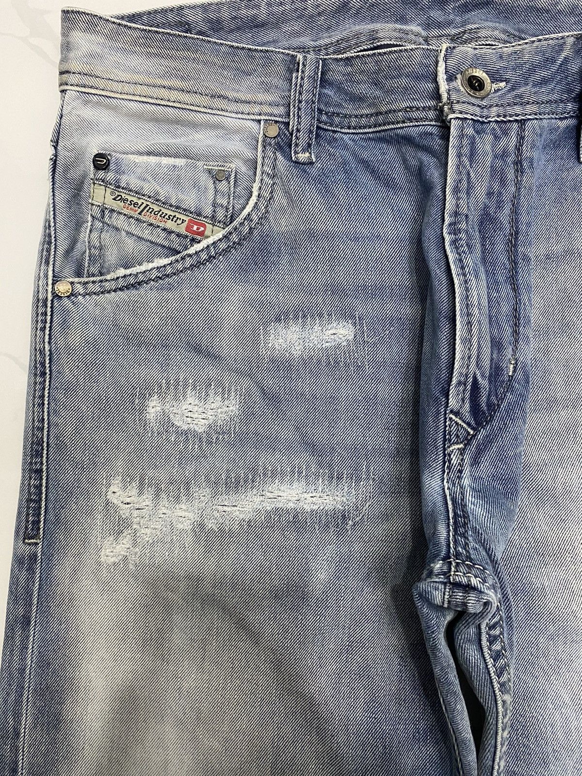 Diesel DIESEL BLUE EYECONS 2017/1 EDITION DISTRESSED DENIM JEANS Size US 31 - 8 Thumbnail