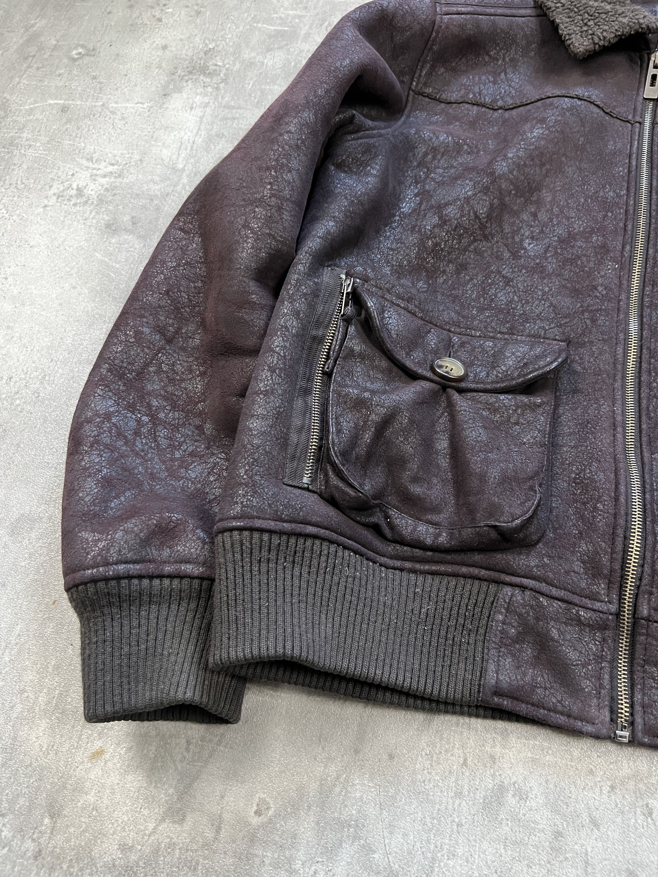 Emporio Armani emperio armani bomber b-2 size M original Size US M / EU 48-50 / 2 - 3 Thumbnail