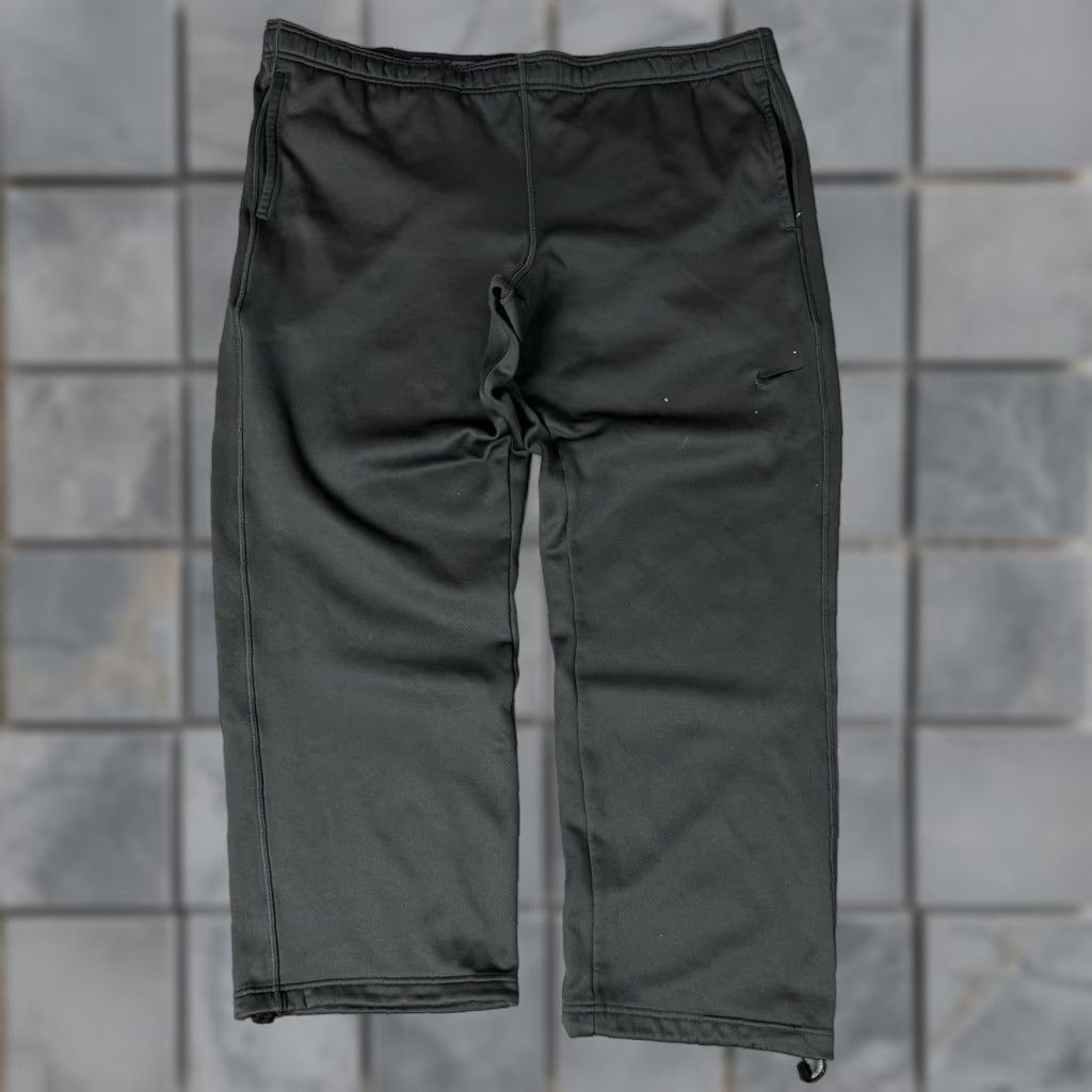 Nike Nike Pants Mens XL Gray Swoosh Therma Fit Drawstring Sweatpants Baggy Distressed Size US 36 / EU 52 - 1 Thumbnail