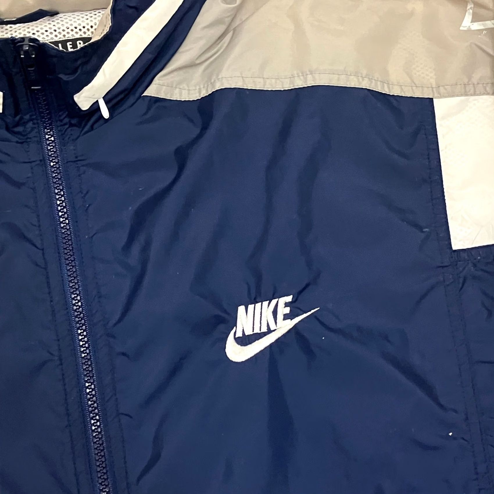 Nike VINTAGE Nike Premier Windbreaker Jacket XL Navy Grey Spell Out 90s Size US XL / EU 56 / 4 - 2 Thumbnail