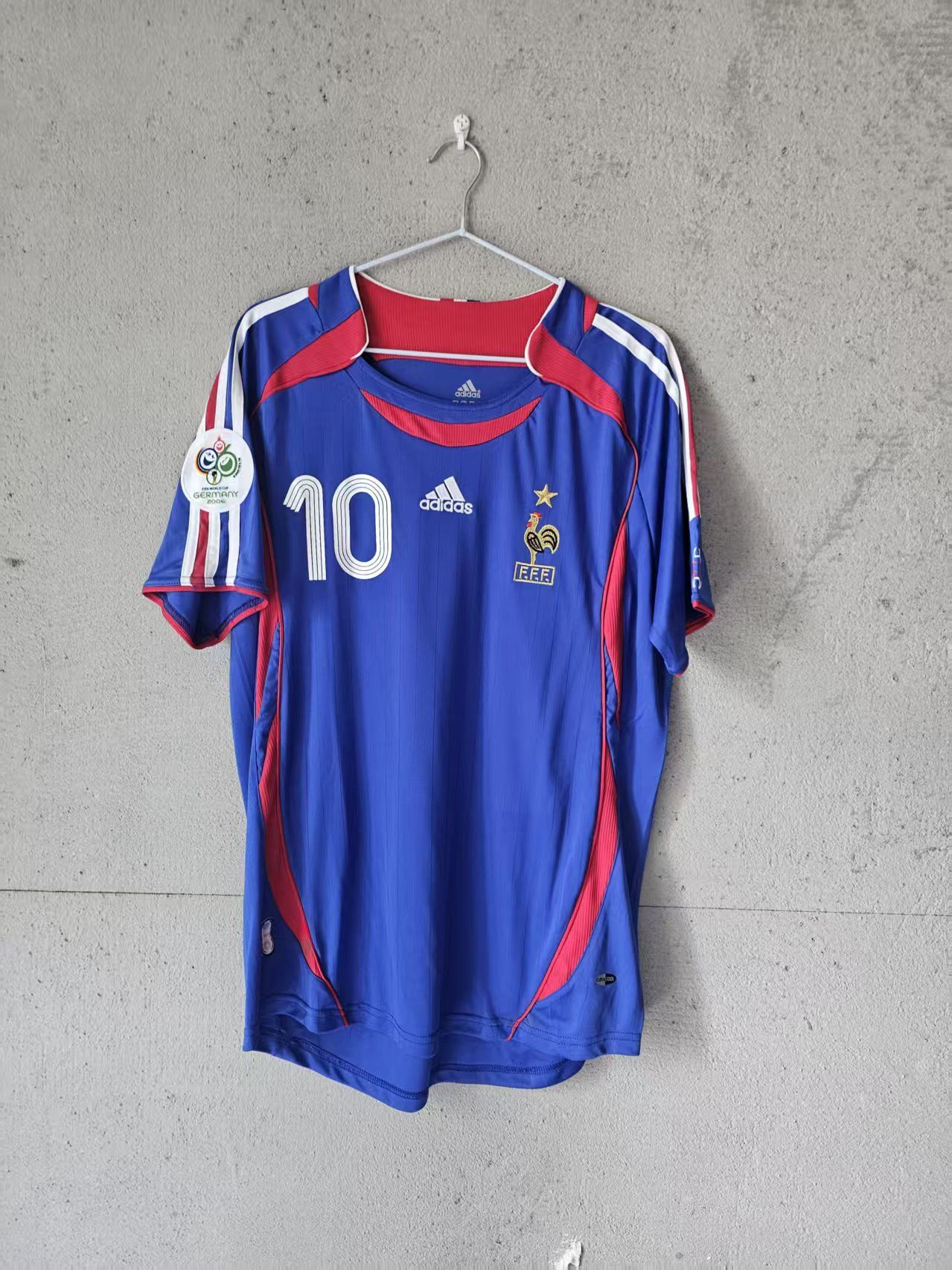 Other 2006 France 10 Zidane Jersey Size US S / EU 44-46 / 1 - 1 Thumbnail