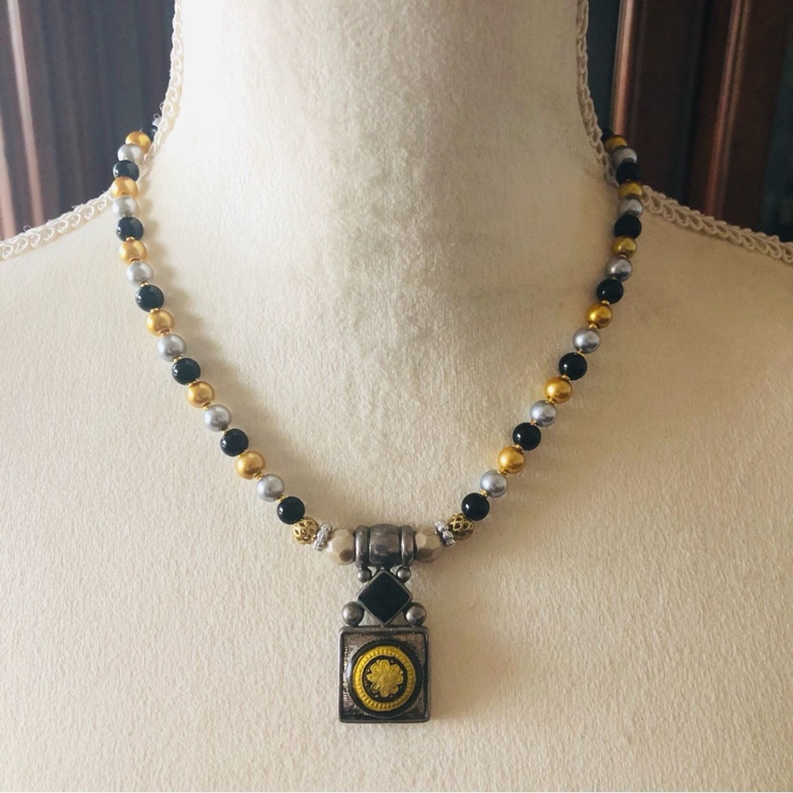 Handmade Handcrafted repurpose black chalcedony Pearl necklace Size ONE SIZE - 2 Thumbnail