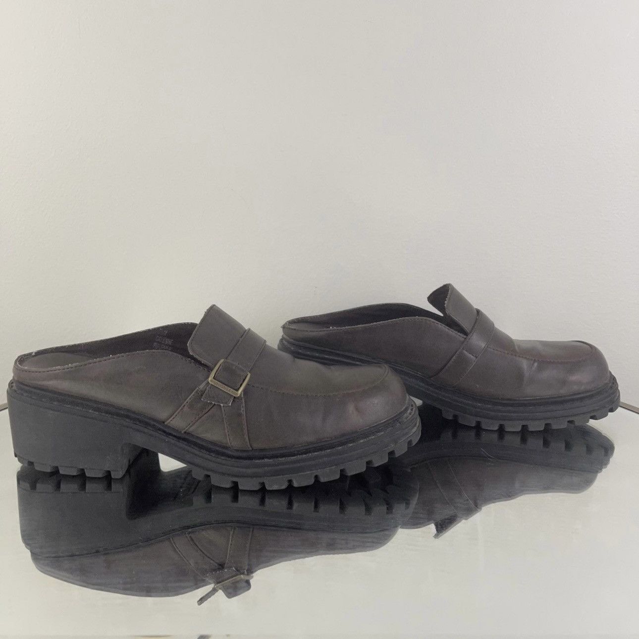 UNIONBAY UNIONBAY Vintage 90s Y2K Brown Faux Leather Slip On Loafers Size US 7.5 / IT 37.5 - 2 Thumbnail