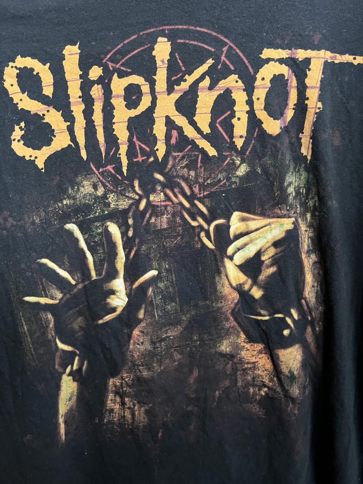 Designer Slipknot Torture T-shirt - Chained Hands Slipknot Shirt - XL Size US XL / EU 56 / 4 - 4 Thumbnail