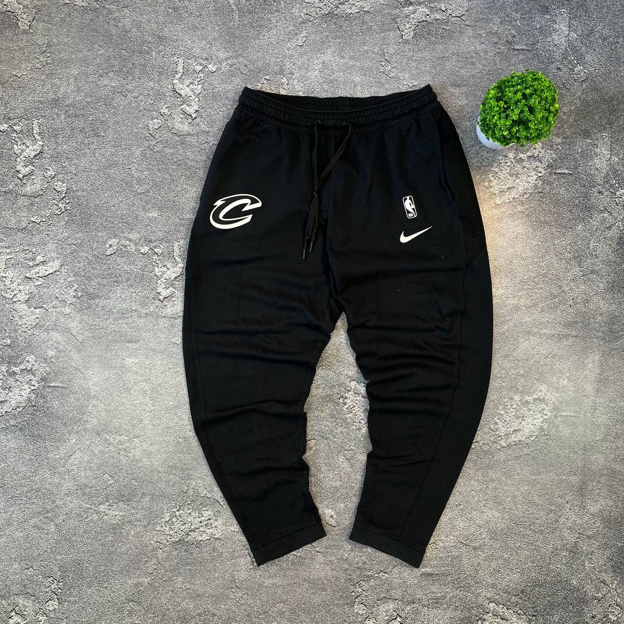 Nike × Vintage Vintage Nike Dri-Fir Black Nba Pants,Size XL Size US 34 / EU 50 - 1 Thumbnail