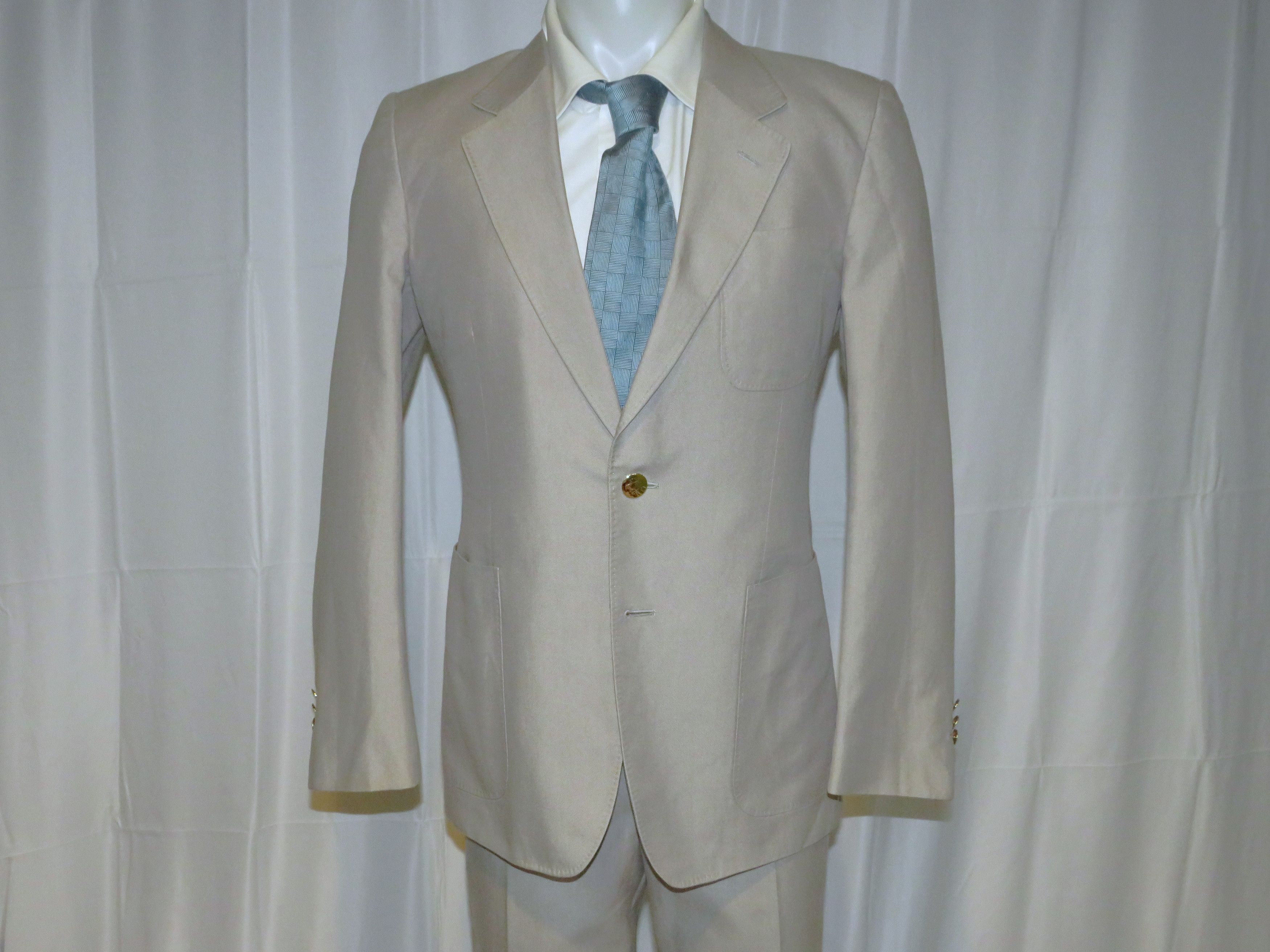 Yves Saint Laurent Beige Cotton Gold Button Two Button Suit 38R Size 38R - 3 Thumbnail
