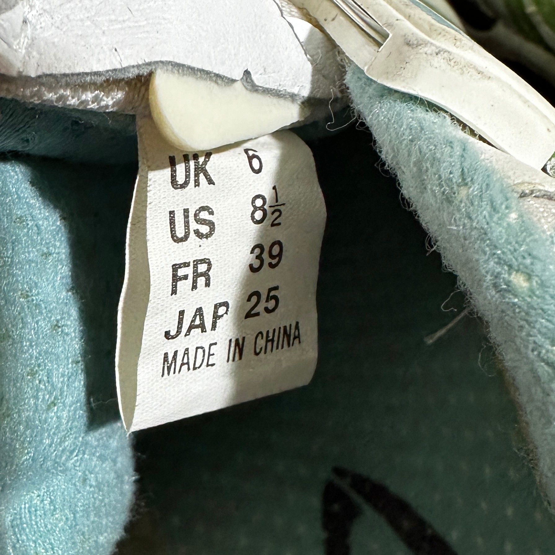 Puma × Vintage Vintage Puma Disc System 1993 Women's White Leather Sneakers Size US 8.5 / IT 38.5 - 12 Thumbnail