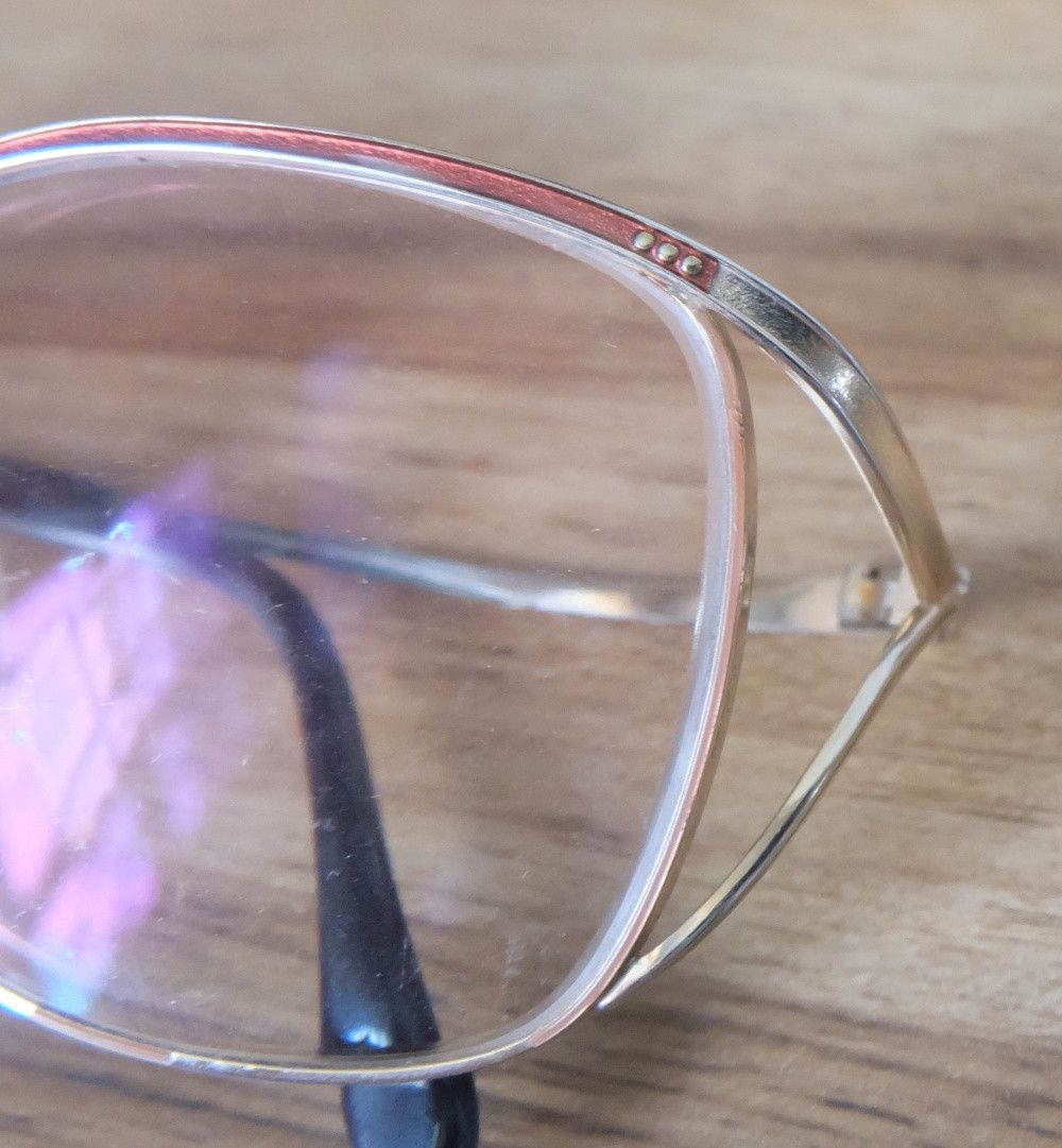 Yves Saint Laurent Vintage Yves Saint Laurent Glasses Gold Red Glitter Trim Size ONE SIZE - 3 Thumbnail