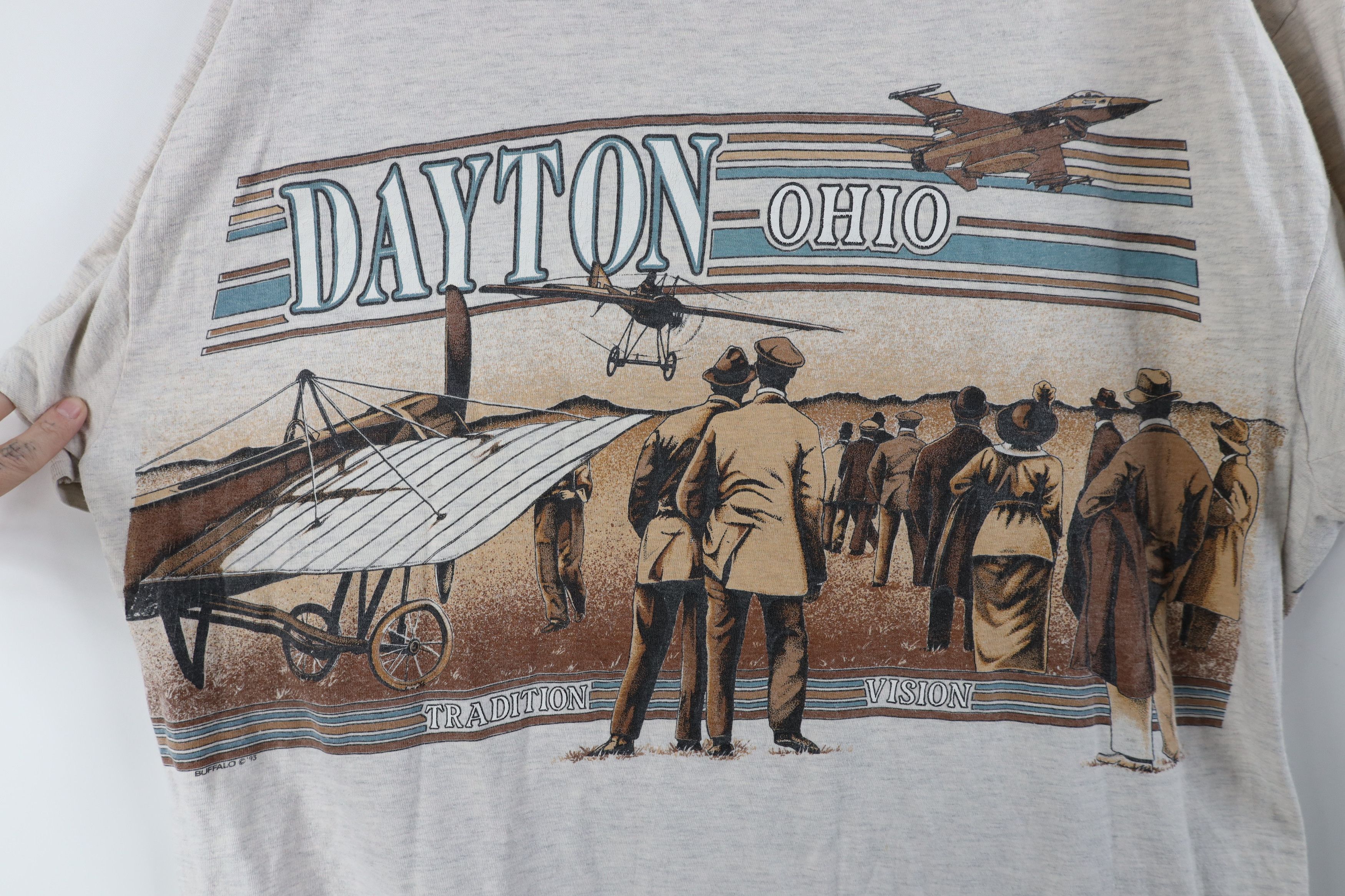 Vintage Vintage 90s Streetwear Dayton Ohio Airplane Flying T-Shirt Size US XL / EU 56 / 4 - 11 Thumbnail