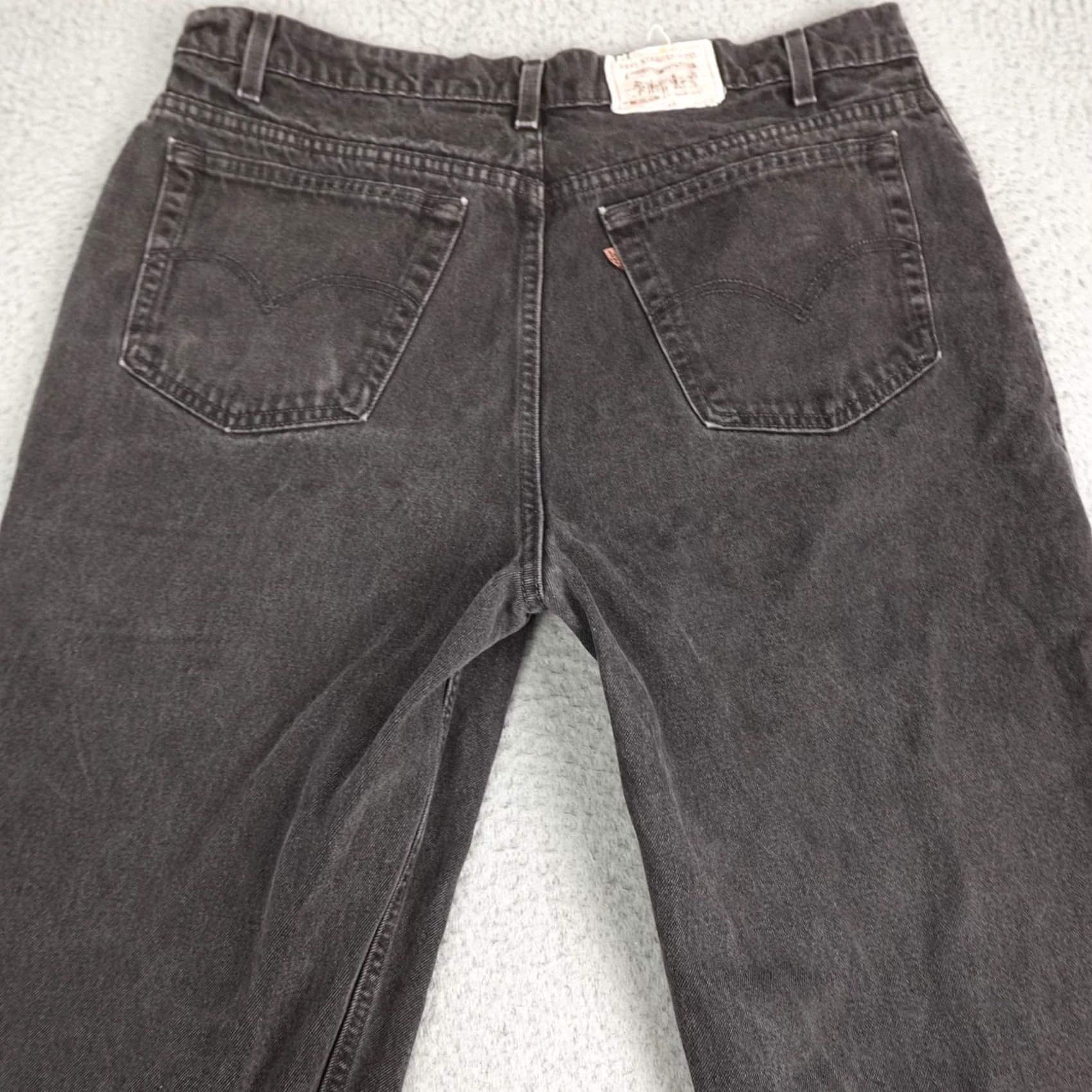 Levi's VINTAGE Levi's Jeans Mens 40x32 Relaxed Loose Fit Black Denim 90s Size US 40 / EU 56 - 7 Thumbnail