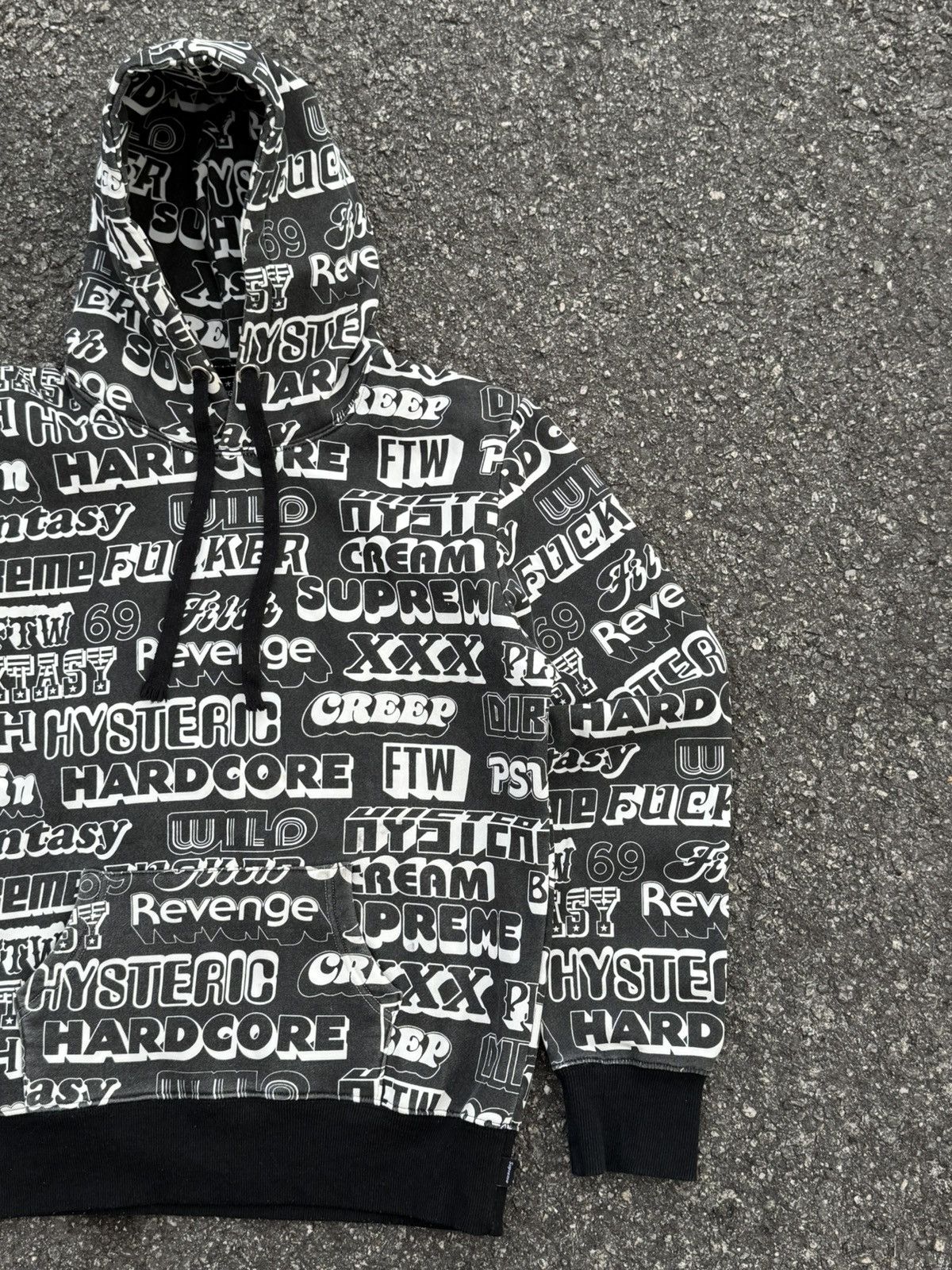 Hysteric Glamour × Supreme Supreme X hysteric glamour Size US M / EU 48-50 / 2 - 2 Thumbnail