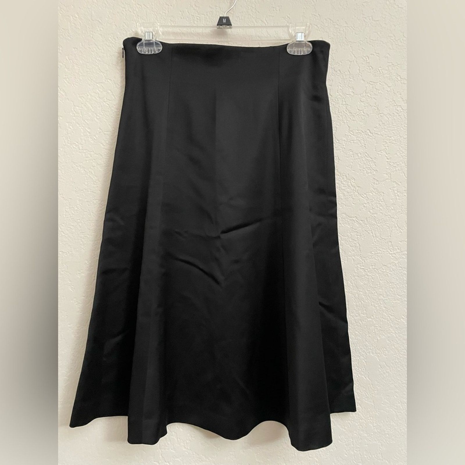Banana Republic Banana Republic Black Satin Midi A-Line Skirt - Size 6 Size 28" / US 6 / IT 42 - 2 Thumbnail