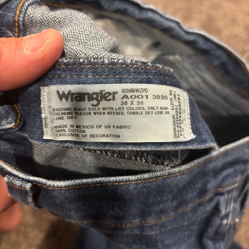 Wrangler Men’s Wrangler 36MWZ Slim Fit Jeans Size US 36 / EU 52 - 4 Thumbnail