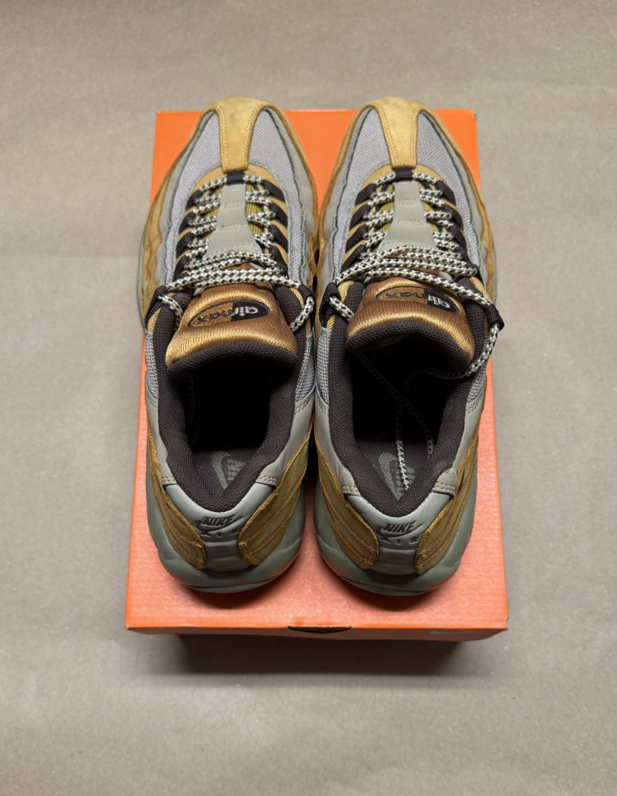 Nike Nike Air Max 95 Premium Wheat size 14 men’s running Rare! Size US 14 / EU 47 - 4 Thumbnail