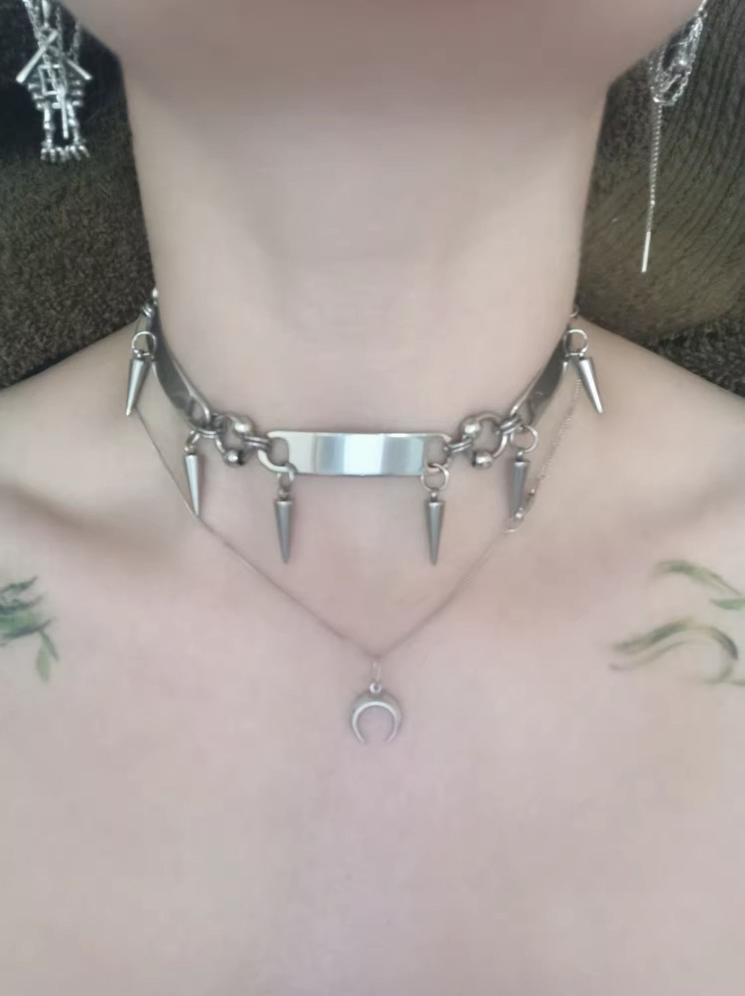 Jewelry Rivet Pendant Choker Chain Necklace Size ONE SIZE - 2 Thumbnail