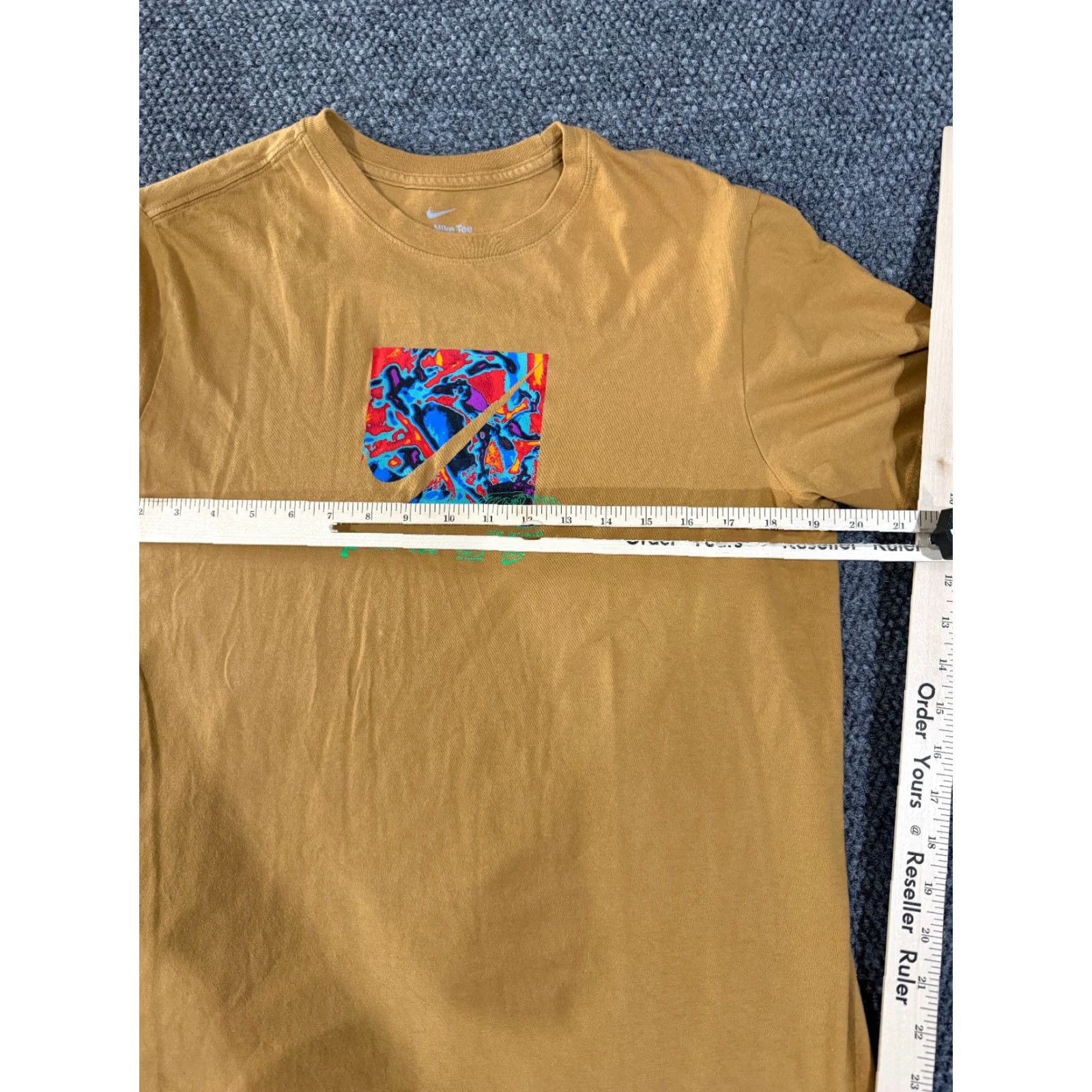 Nike Nike T-Shirt Mens M Crew Neck Short Sleeve Brown Cotton Colorful Swoosh Casual Streetwear Tee Regular All Seasons Sports 2020s Size US M / EU 48-50 / 2 - 4 Thumbnail