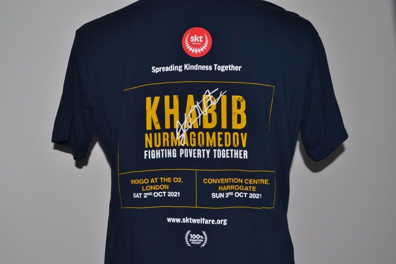 UFC Vintage Khabib Nurmagomedov UFC T Shirt Size US L / EU 52-54 / 3 - 6 Thumbnail