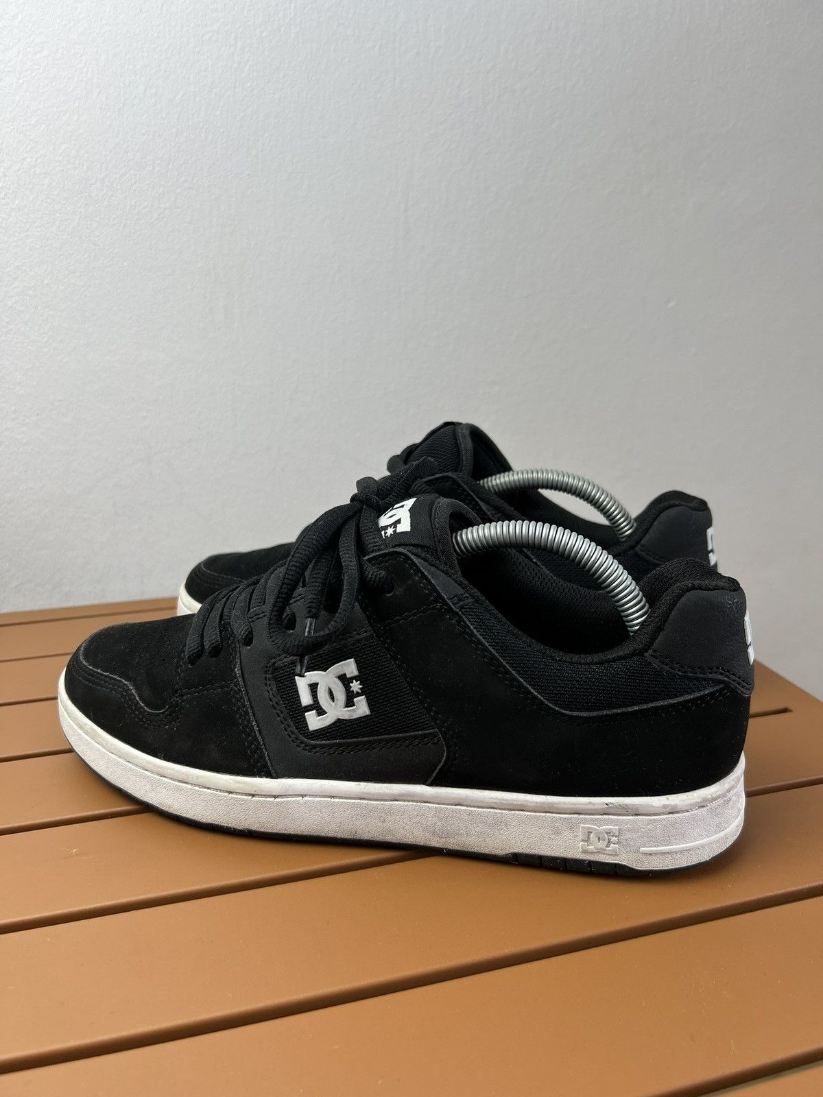 DC × Vintage Vintage Y2K DC SHOES chunky fat skate shoes sneakers US 8.5 Size US 8.5 / EU 41-42 - 3 Thumbnail