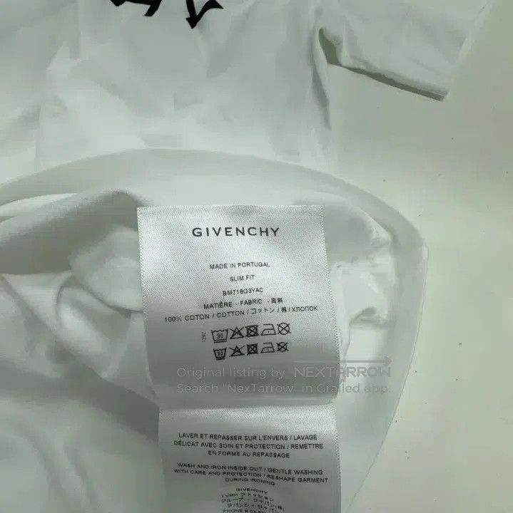 Givenchy Givenchy FW22 Letter Logo Short-Sleeve T-Shirt. Size US S / EU 44-46 / 1 - 6 Thumbnail