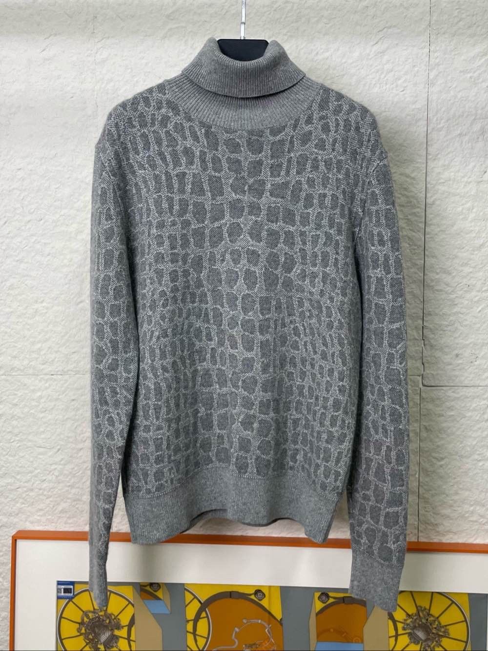 Saint Laurent Paris Saint Laurent Rive Gauche Gray Cashmere Turtleneck Sweater M Size US M / EU 48-50 / 2 - 1 Thumbnail