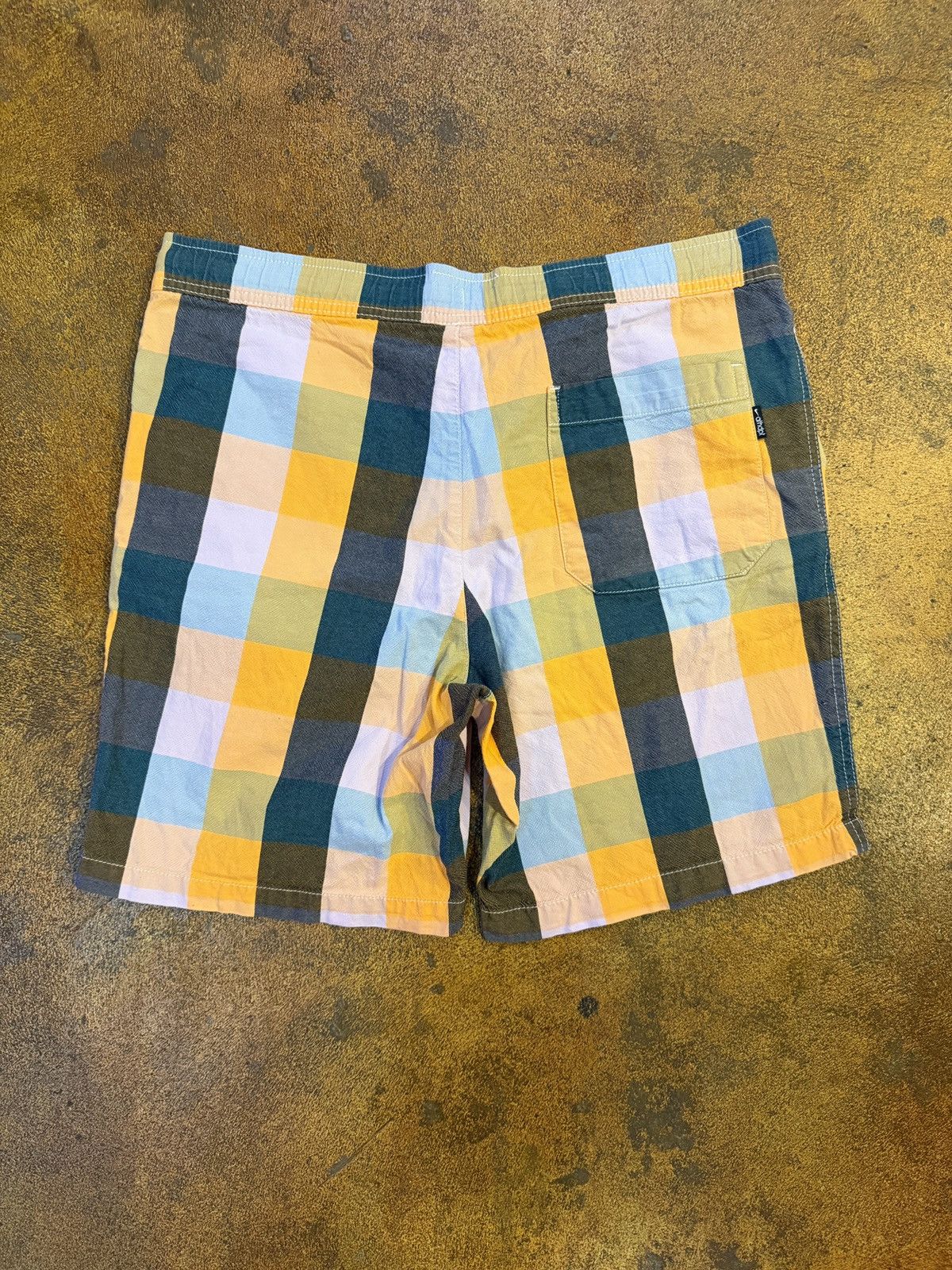 Nike Nike Miniswoosh Plaid Shorts Pants Size US 36 / EU 52 - 2 Thumbnail