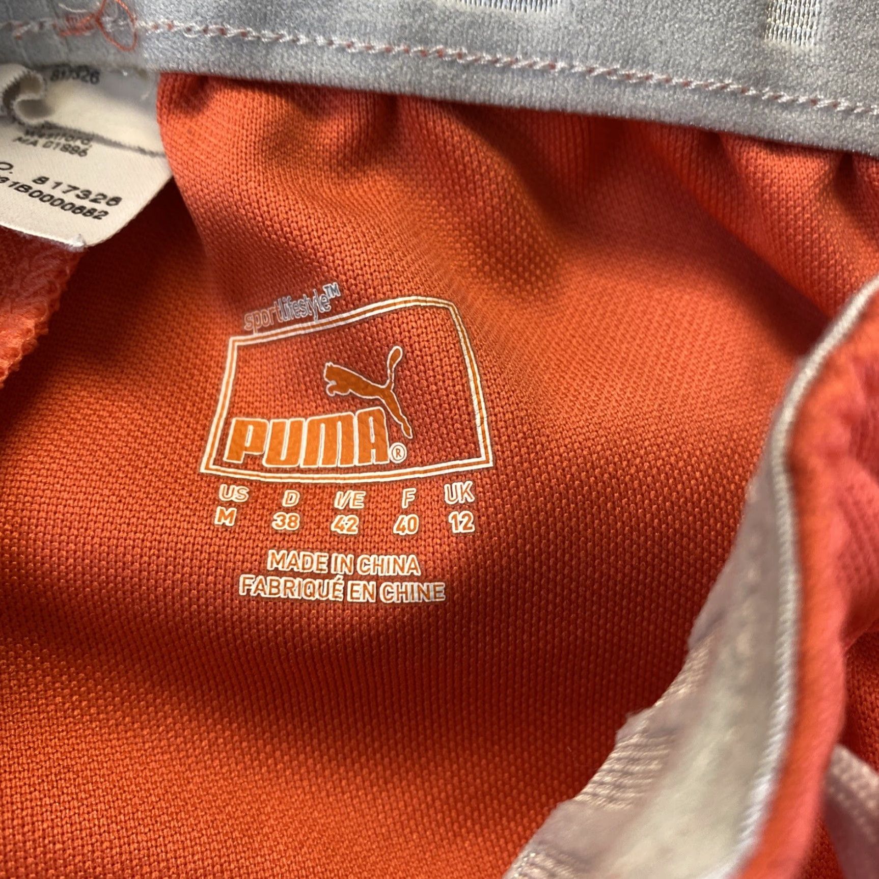Puma PUMA Womens Athletic Running Shorts Coral Size Medium Regular 55-32 Athletic Gym & Training Running Womens Size 32" / US 10 / IT 46 - 4 Thumbnail