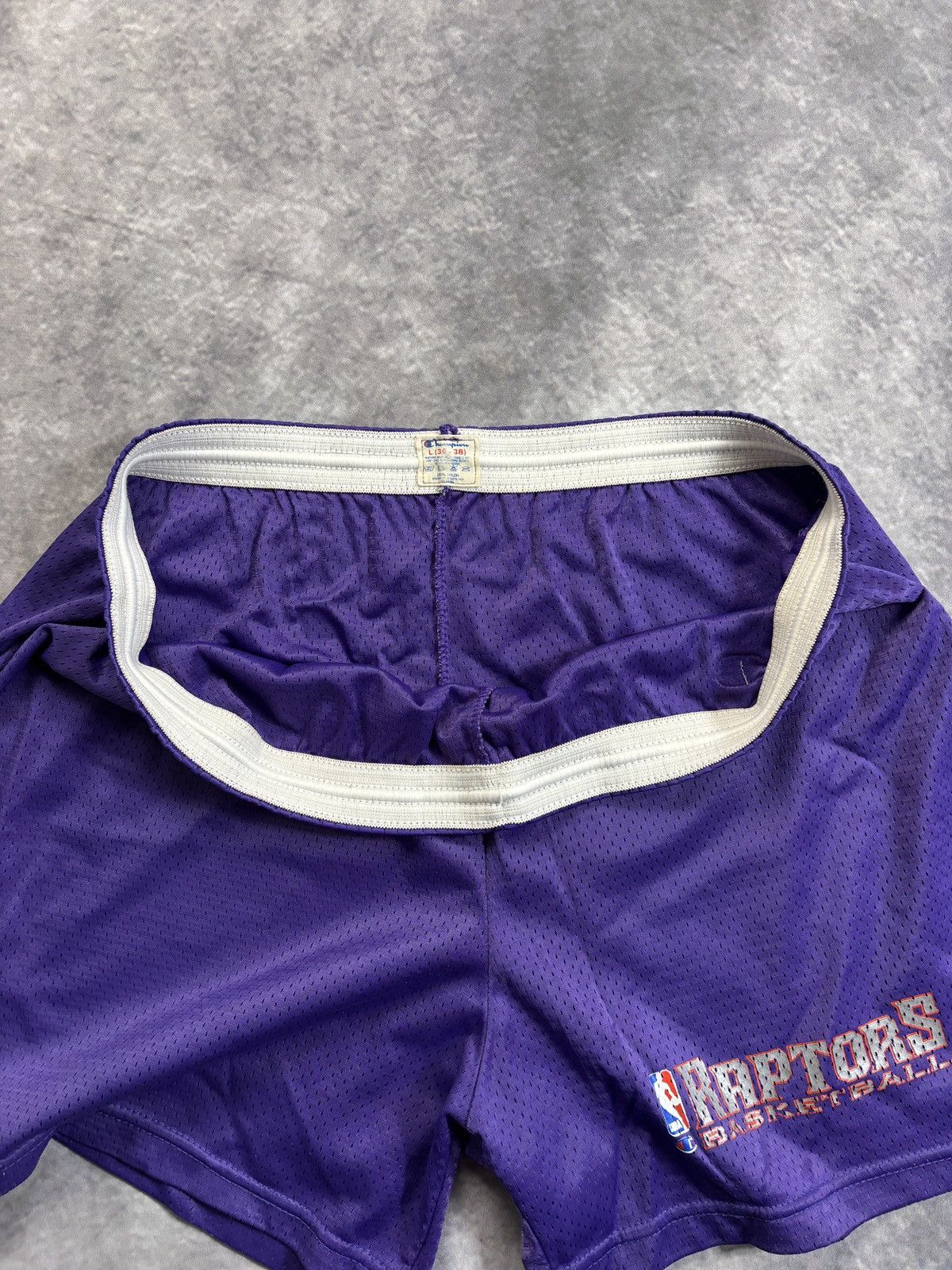 Champion 90s Vintage Toronto Raptors Shorts Carter Matching Suit Set Size US L / EU 52-54 / 3 - 16 Thumbnail