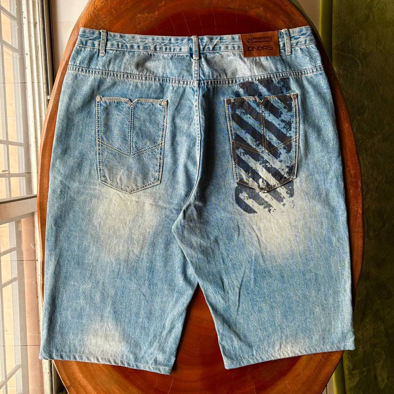 JNCO Y2K Tiger Style Dangerous DNGRS Jorts Pants Size US 44 / EU 60 - 2 Thumbnail