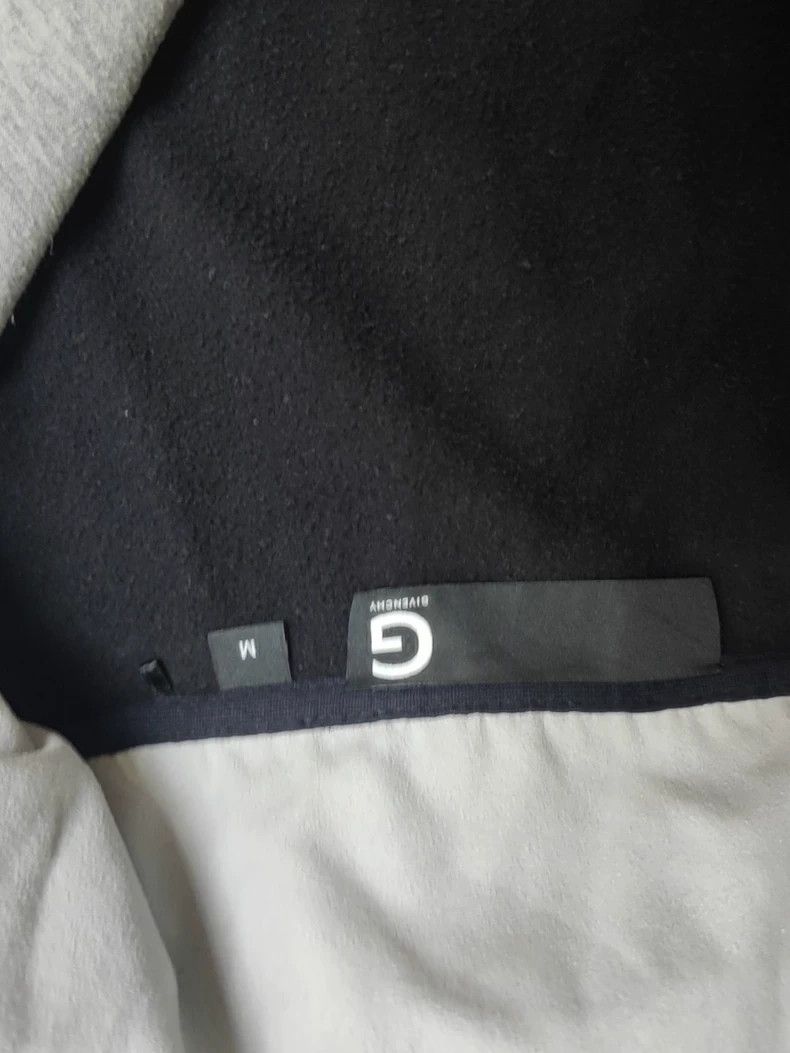 Givenchy Givenchy Gray Colorblock Hoodie, Size M Size US M / EU 48-50 / 2 - 6 Thumbnail