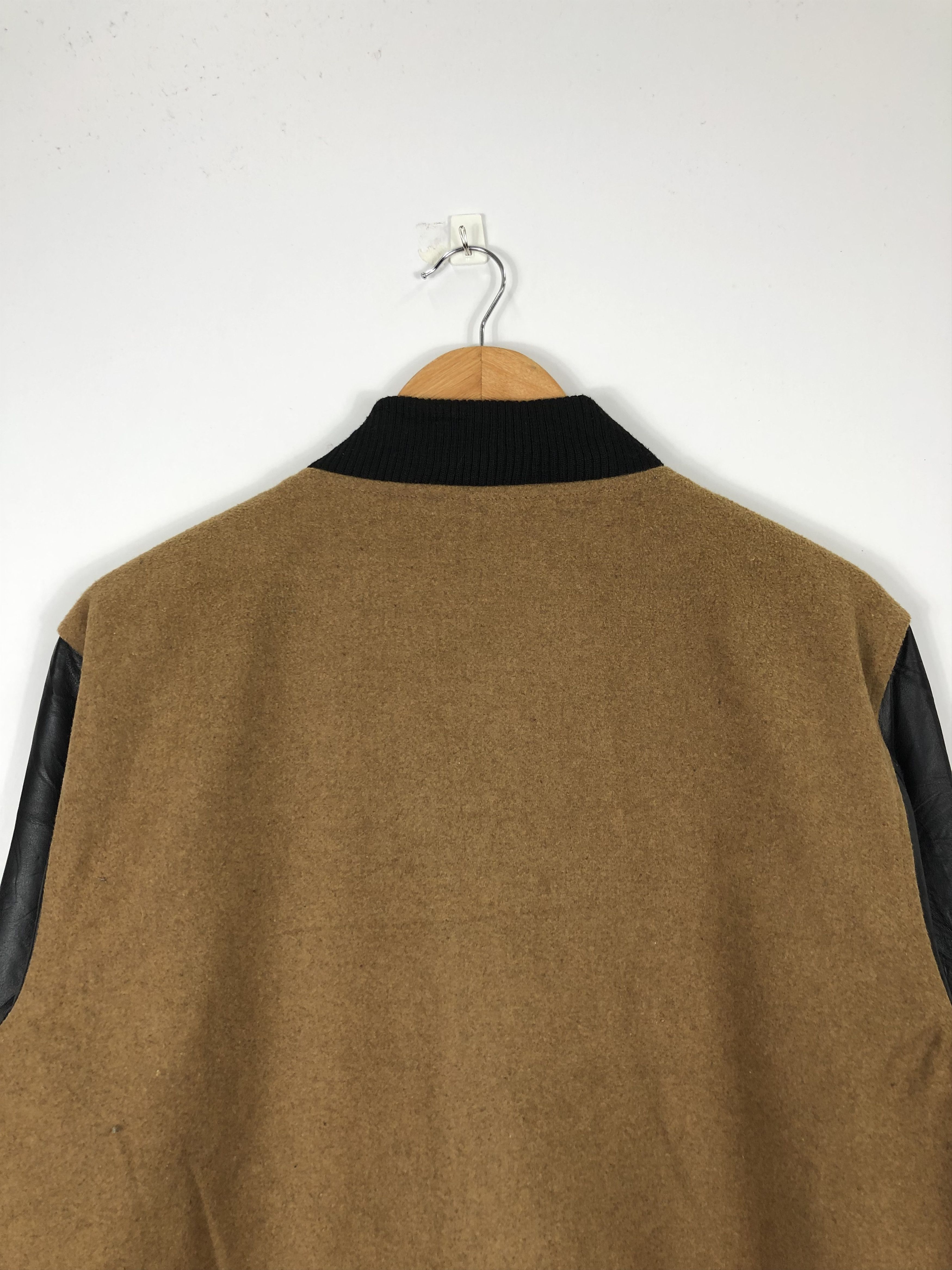 Japanese Brand Vintage Varsity Jacket Synthetic Leather Sleeve Japan V0177 Size US L / EU 52-54 / 3 - 4 Thumbnail