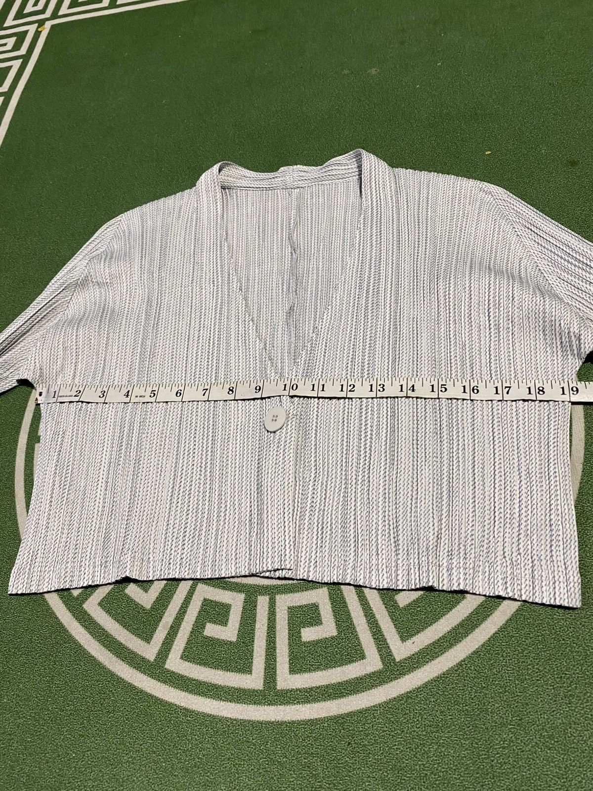 Pleats Please Issey Miyake Vintage pleats please issey miyake cropped cardigan Size M / US 6-8 / IT 42-44 - 10 Thumbnail
