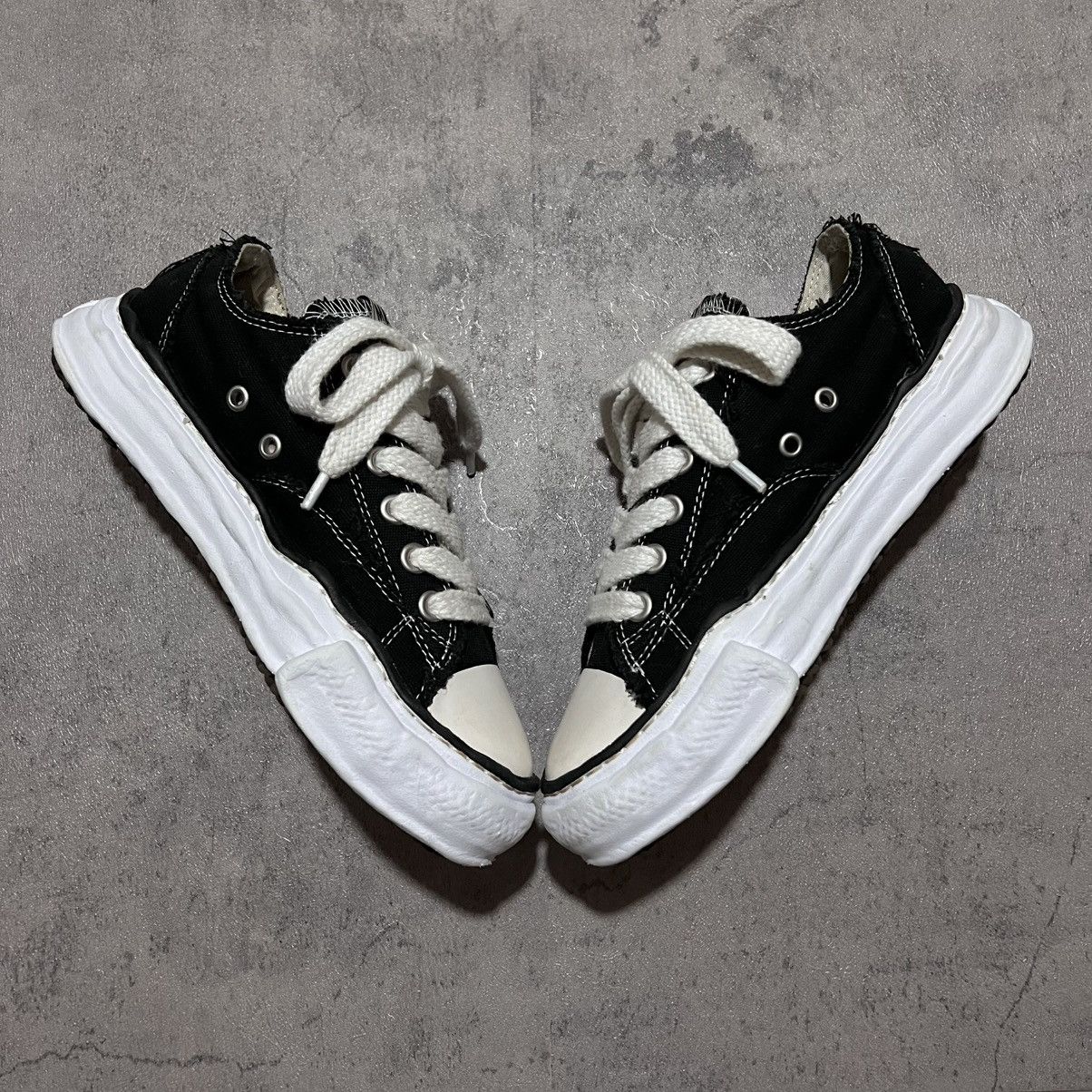 Maison MIHARA YASUHIRO Maison Mihara Yasuhiro Peterson Low Black Size US 6.5 / EU 39-40 - 3 Thumbnail