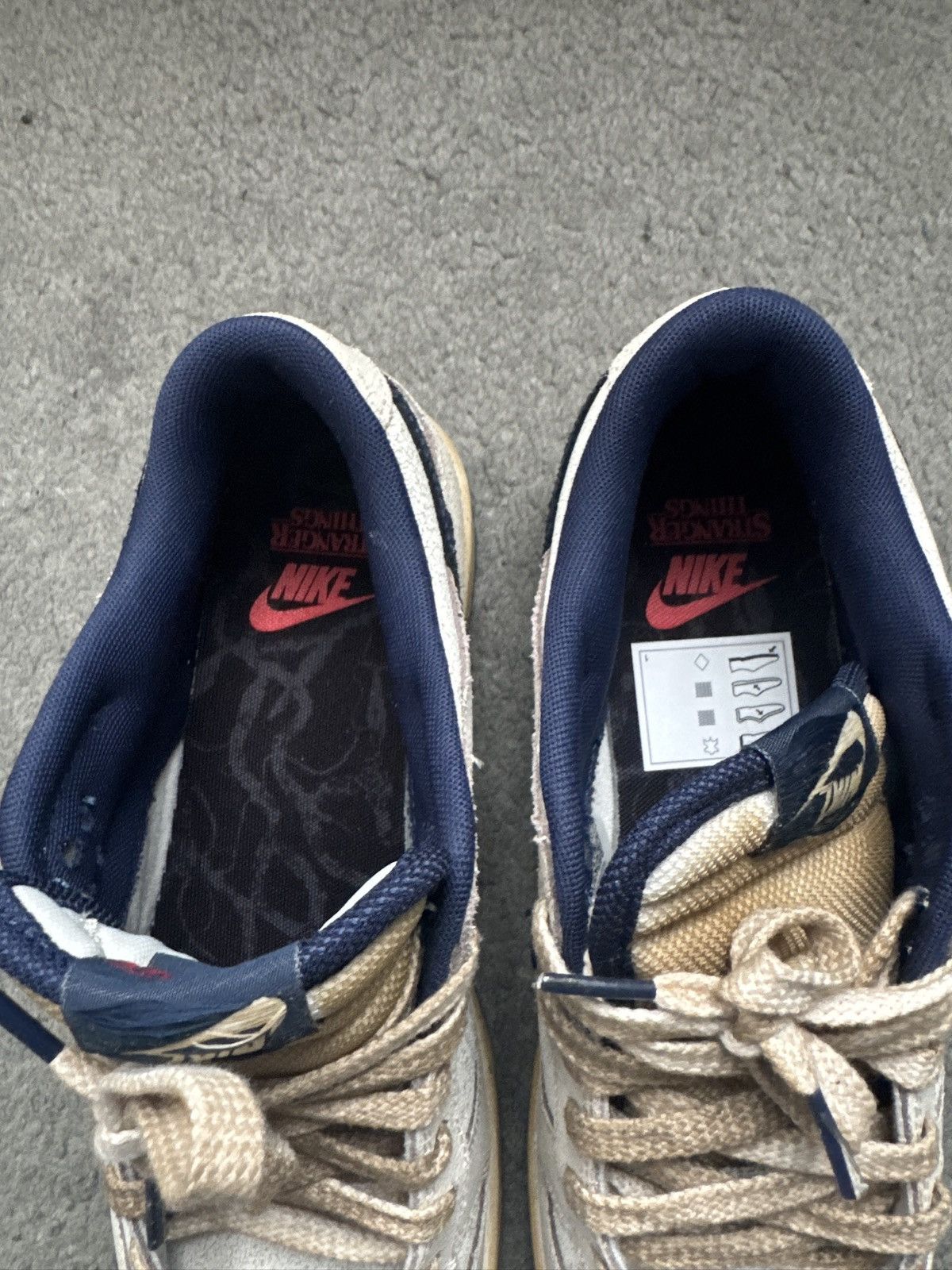 Nike Nike Dunk Low Stranger Things Size US 9.5 / EU 42-43 - 6 Thumbnail