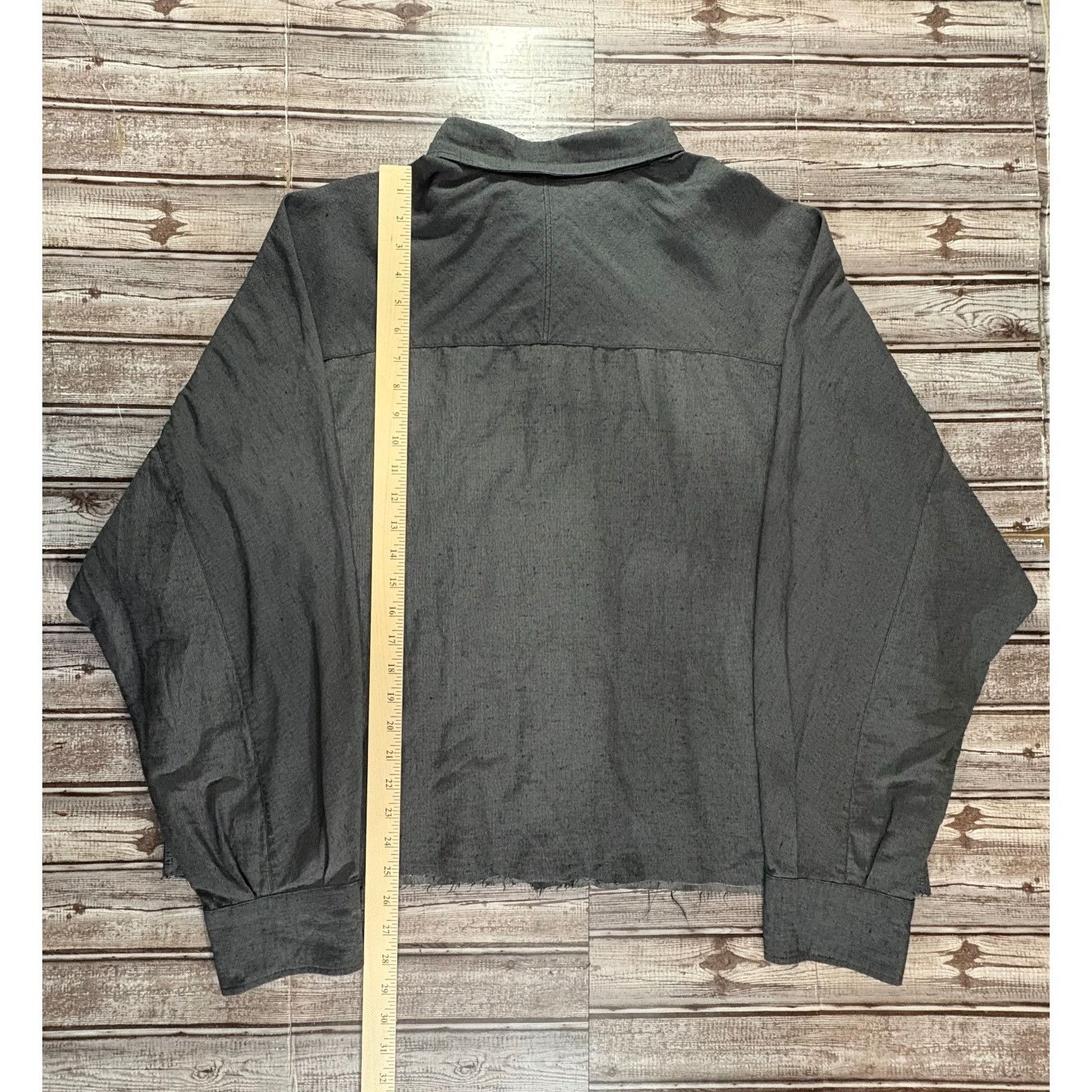 Outlier OUTLIER Injex Raglan crop raw cut Shirt jac size 2XL color g Size US XXL / EU 58 / 5 - 7 Thumbnail