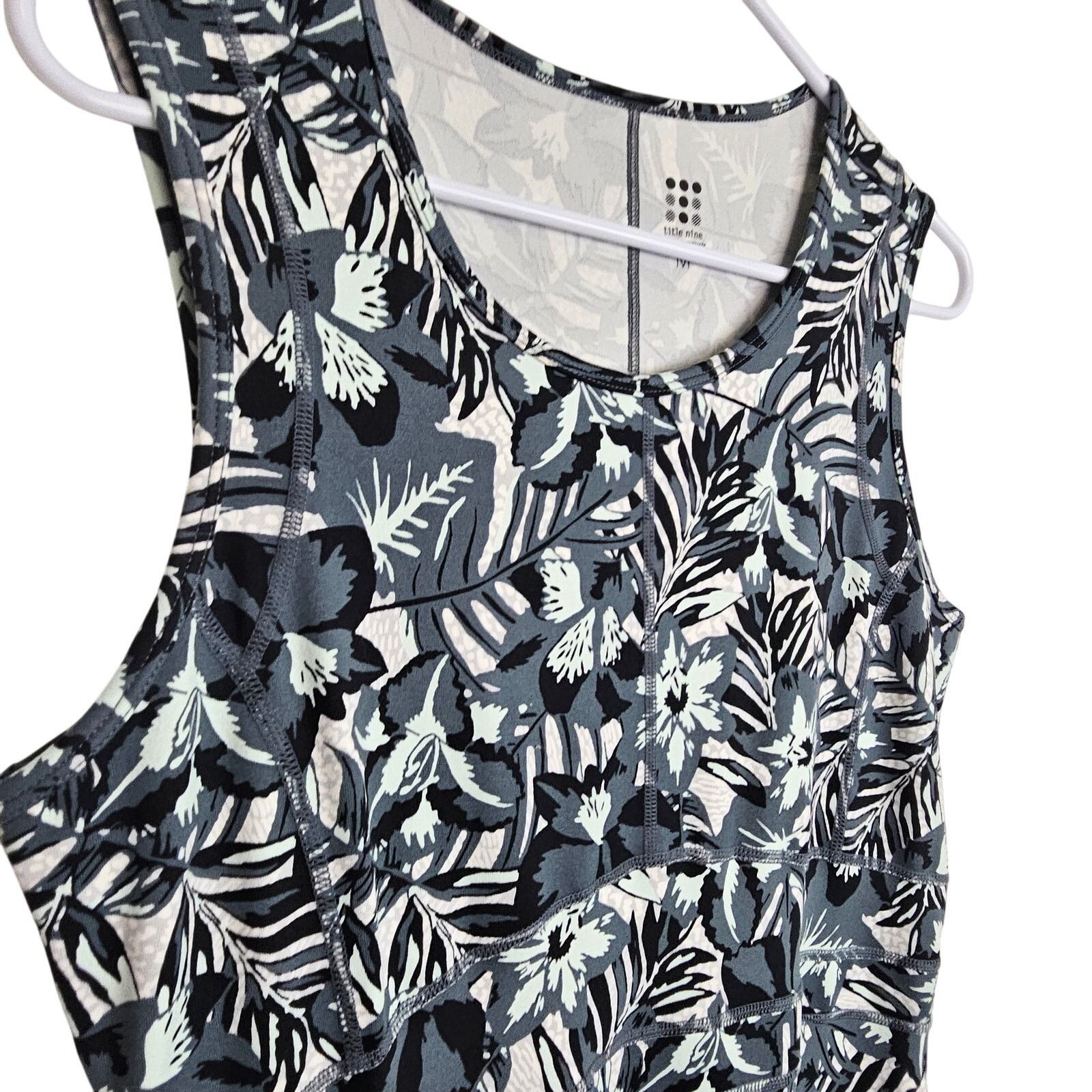 Titleist Title Nine Womens Floral Buttah Dress M Active Stretch Golf Size M / US 6-8 / IT 42-44 - 5 Thumbnail