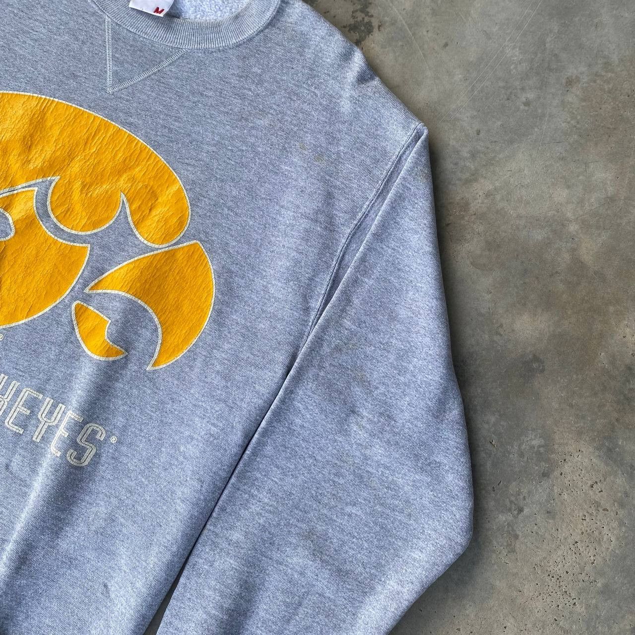 Vintage VINTAGE 80S IOWA HAWKEYES SWEATSHIRT JUMPER CREWNECK Size US M / EU 48-50 / 2 - 3 Thumbnail