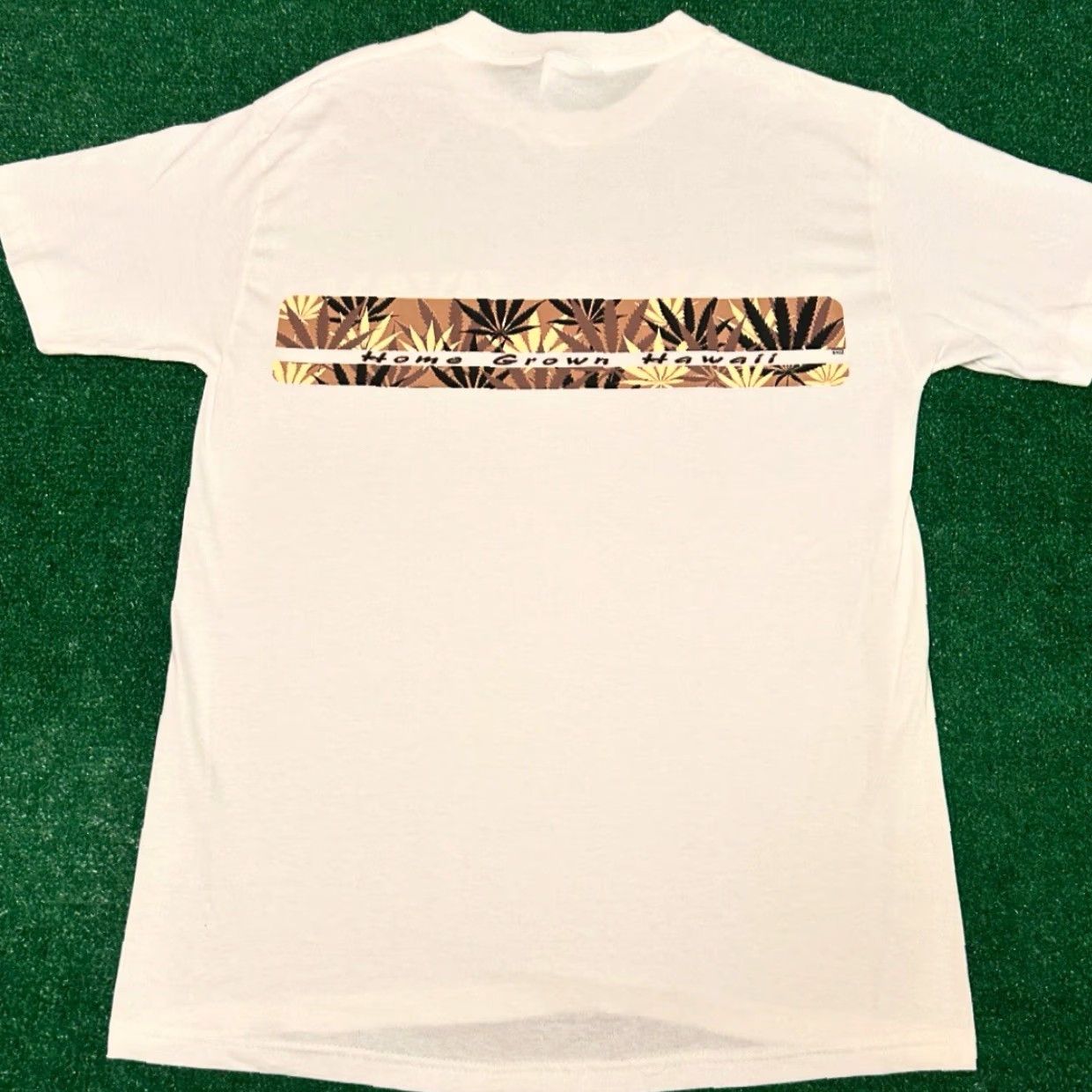 Vintage VINTAGE Home Grown Hawaii 420 Stoner Weed VTG Shirt Mens Size Medium White 90s Hip Hop Skater Surfer Funny Size US M / EU 48-50 / 2 - 2 Thumbnail
