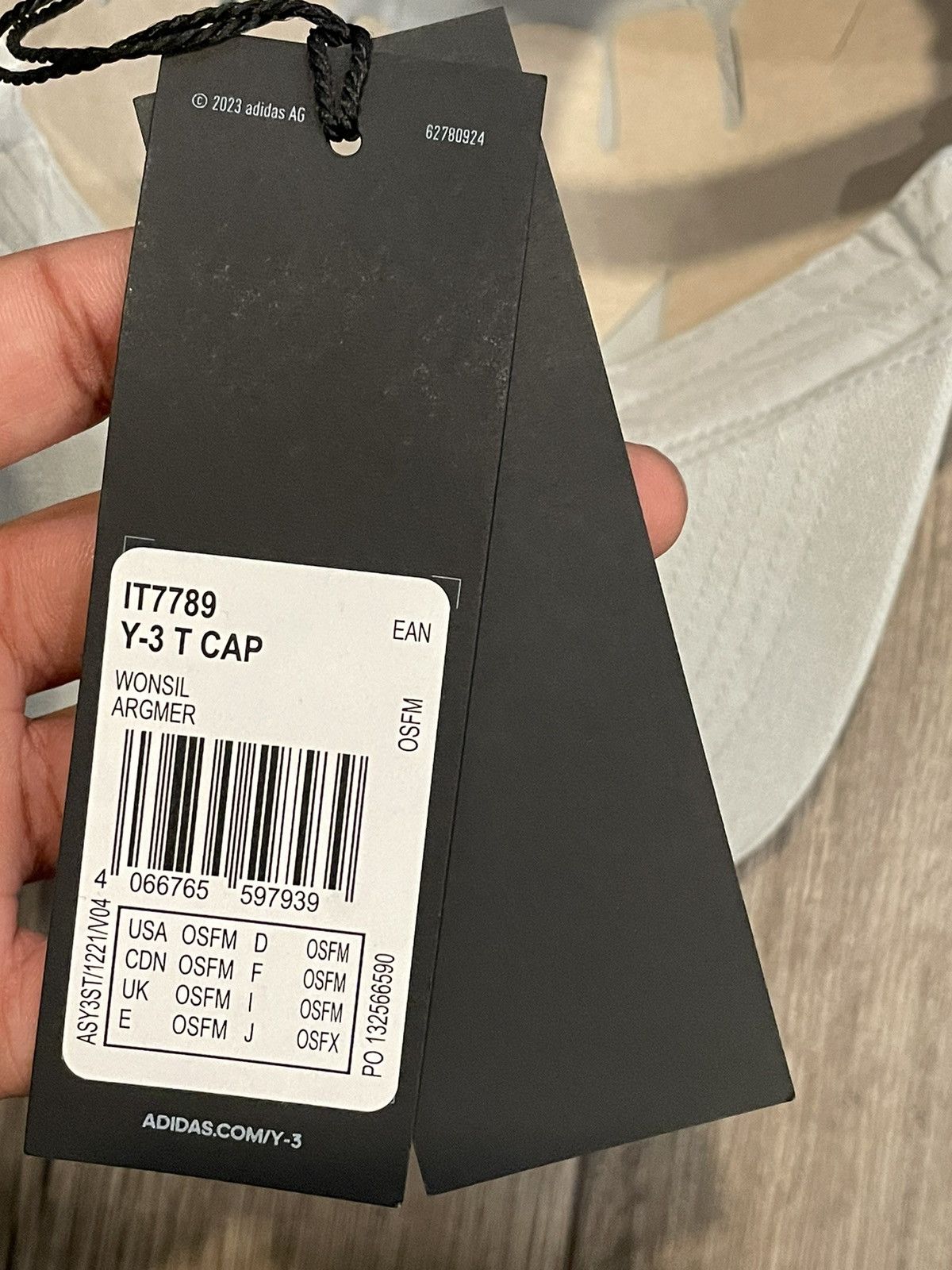 Adidas × Y-3 Y-3 Adidas Tokyo Cap in Wonder Silver Size ONE SIZE - 12 Thumbnail