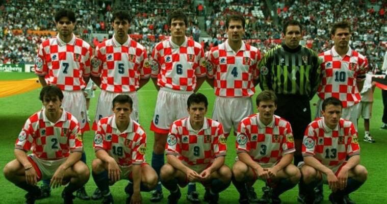 Lotto Sport Vintage Croatia 1992-1995 HNS Lotto Soccer Jersey XL World Size US XL / EU 56 / 4 - 14 Thumbnail