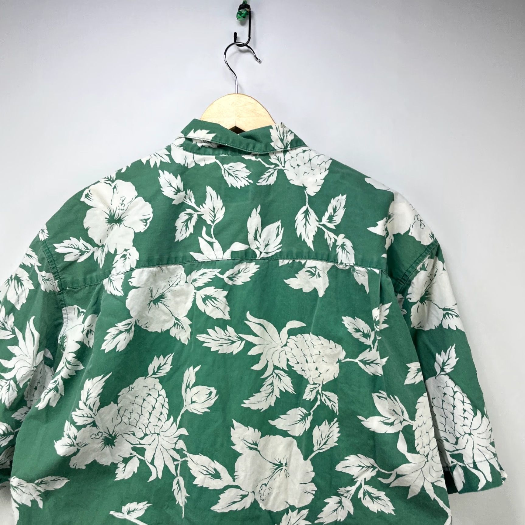 Gap VINTAGE Gap Hawaiian Flower Button-Up Shirt XL Mens Green 90s T-Shirt Size US XL / EU 56 / 4 - 6 Thumbnail