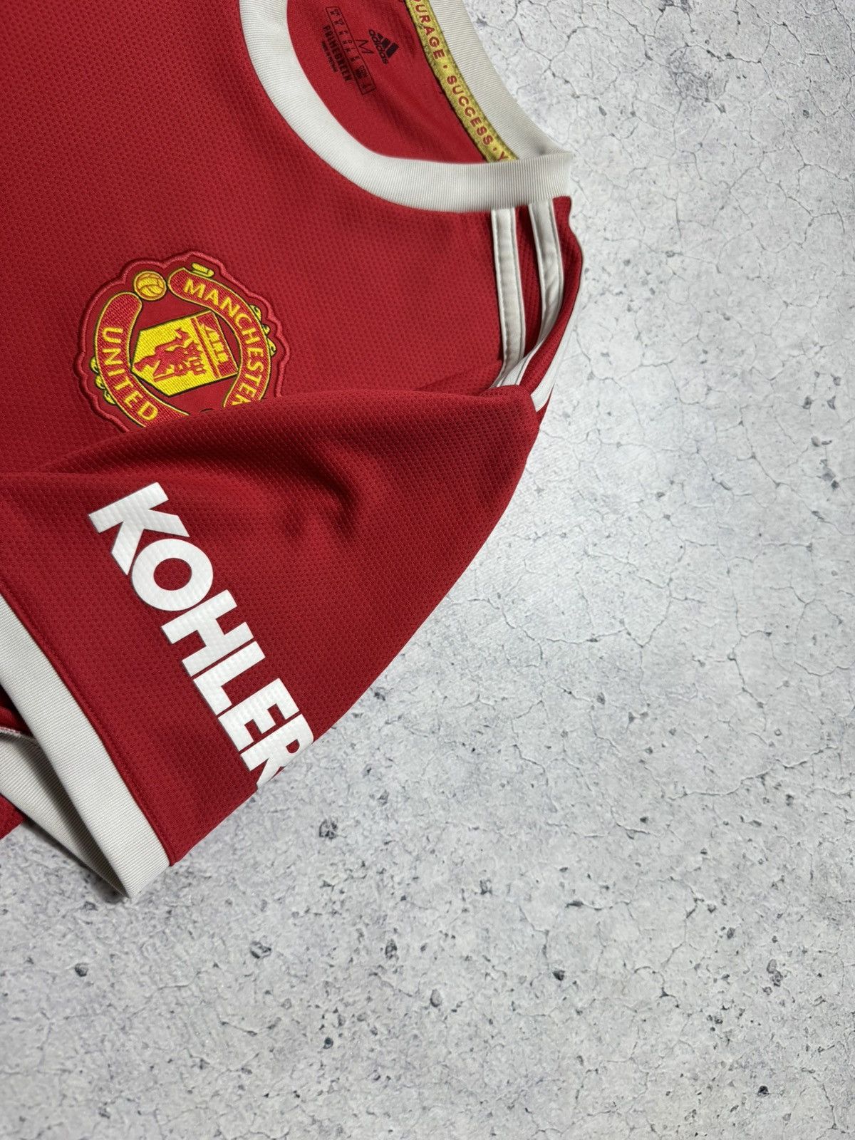 Adidas Adidas FC Manchester United 2021/2022 Soccer Jersey Size US M / EU 48-50 / 2 - 6 Thumbnail
